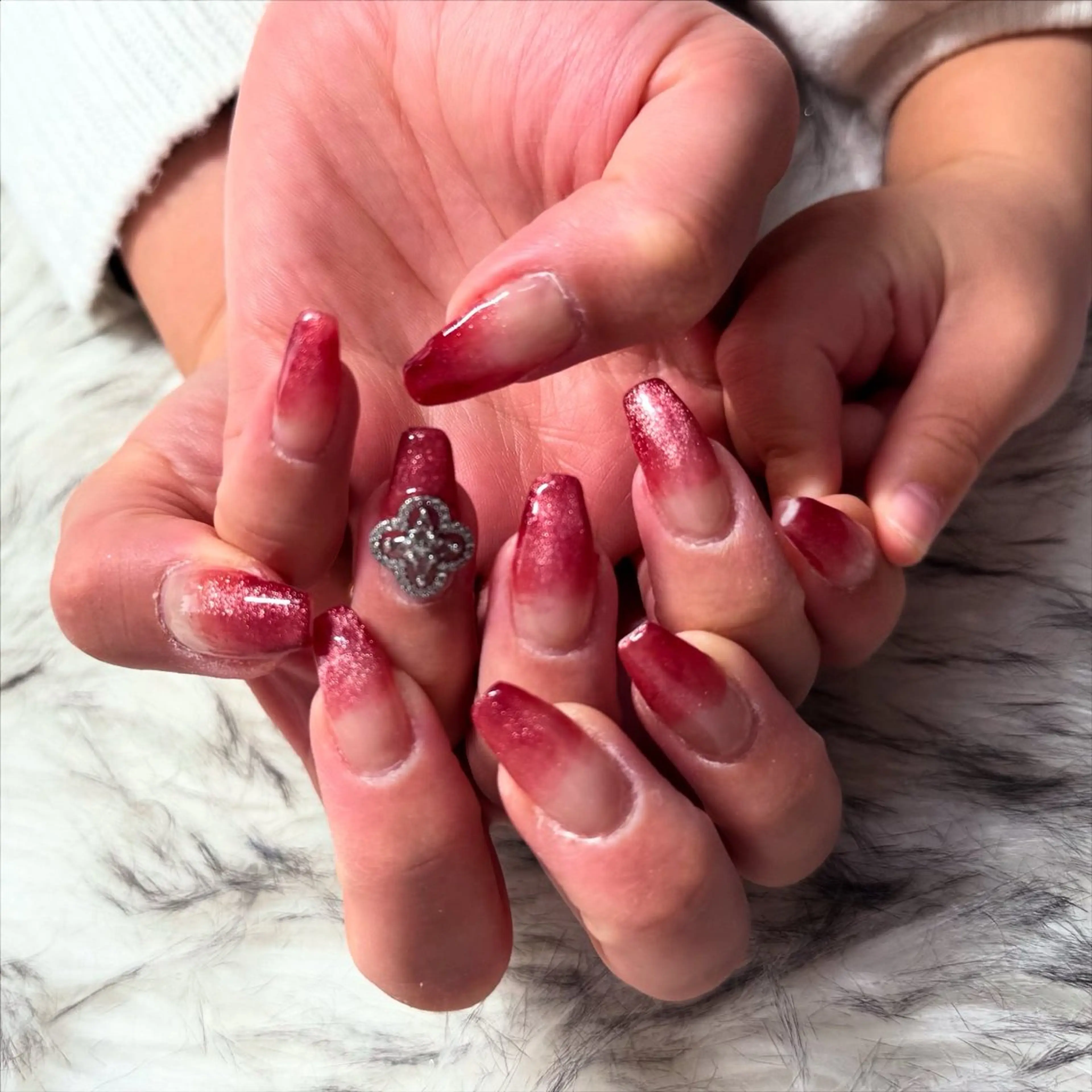 セミロング ハンドネイル mao .のネイルデザイン