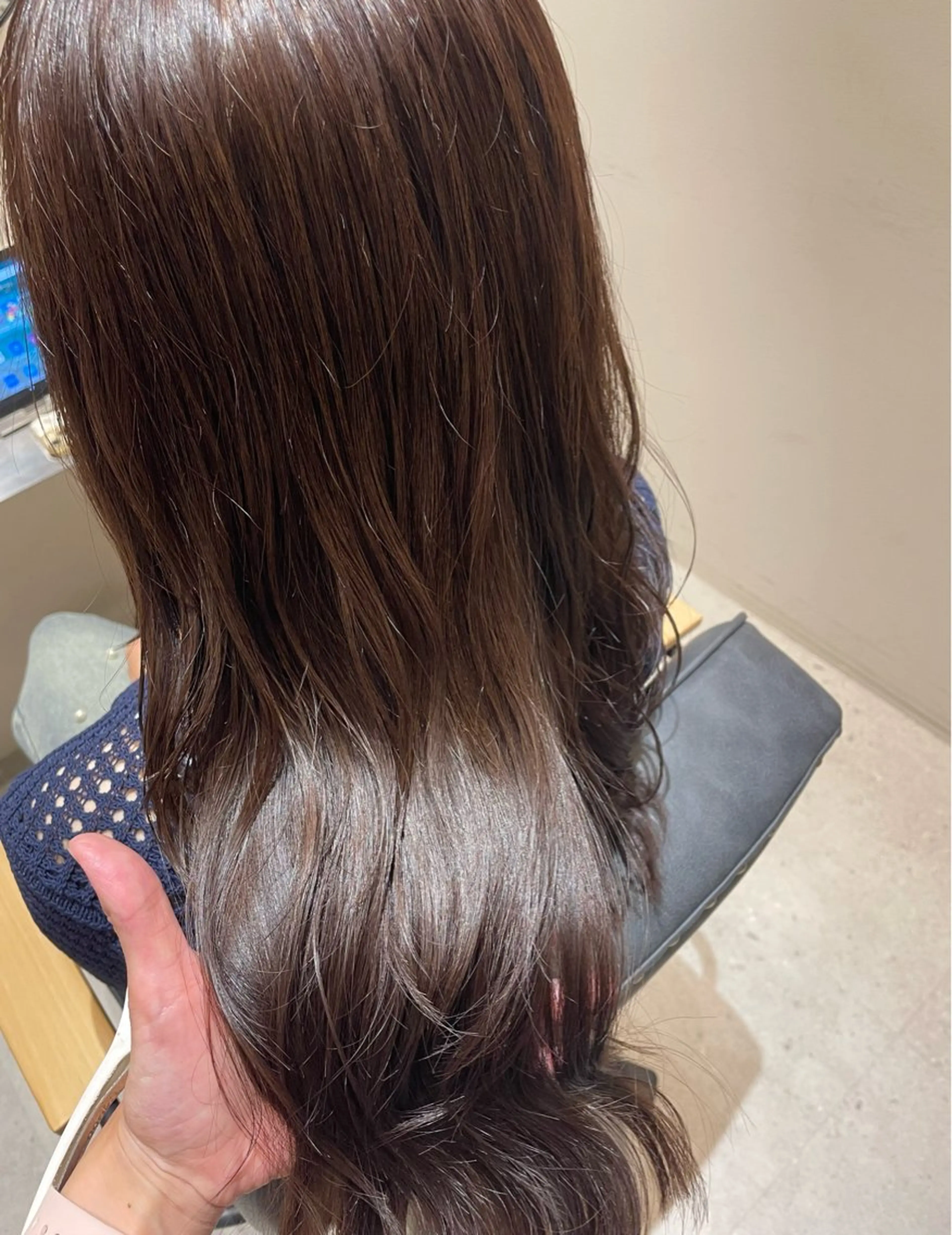 セミロング カラー グレージュ ラベンダーカラー ラベンダーグレージュ ラベンダーグレー カット ヘアカラー トリートメント 透明感カラー💐 スズキ カホのヘアスタイル