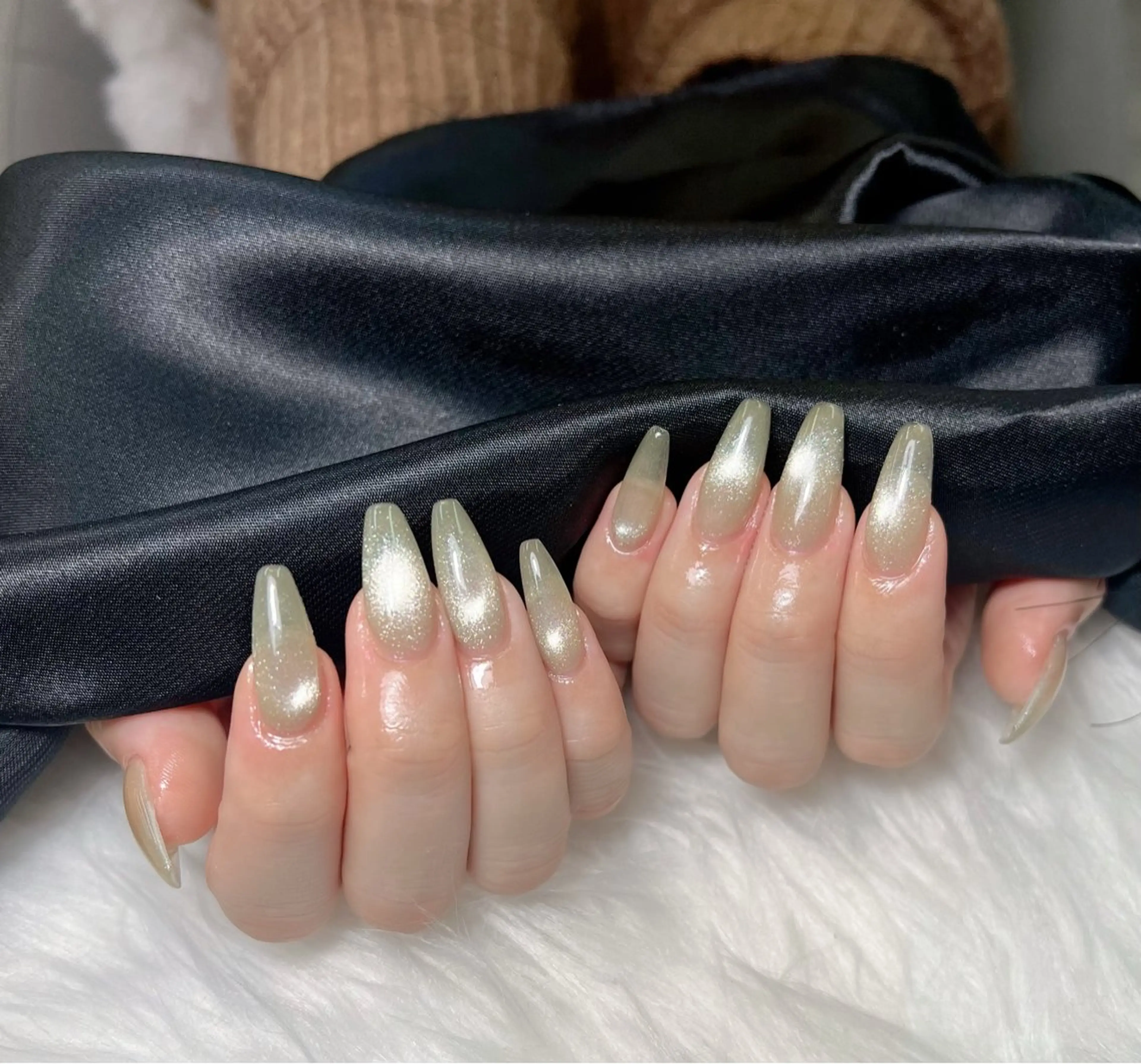 ネイル ジェルネイル ガーリー 韓国ネイル ニュアンスネイル シンプルネイル ハンドネイル KING_NAIL YUMIのネイルデザイン