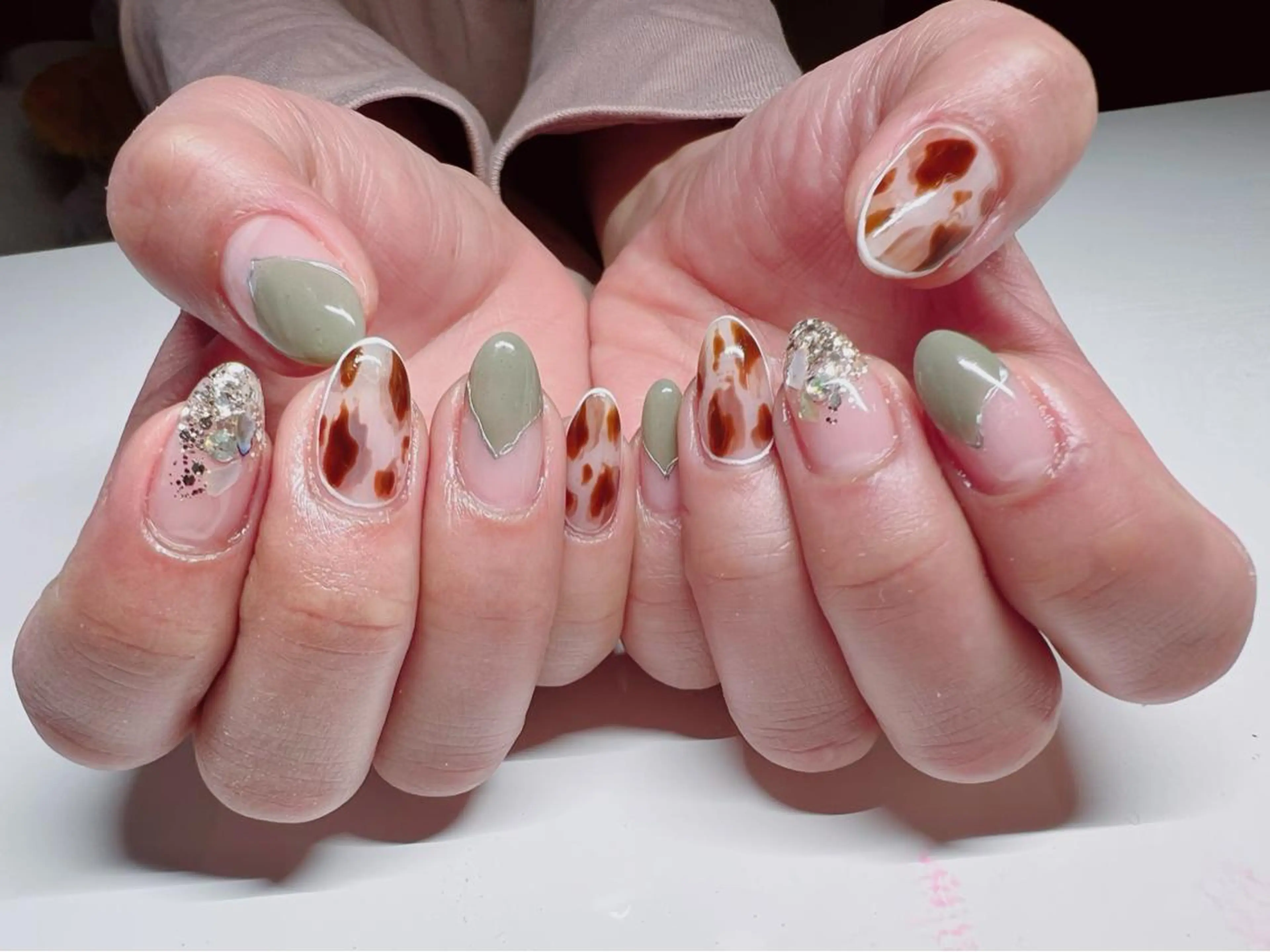 ネイル ハンドネイル IRAS..nail ＥＲＩＫＡのネイルデザイン