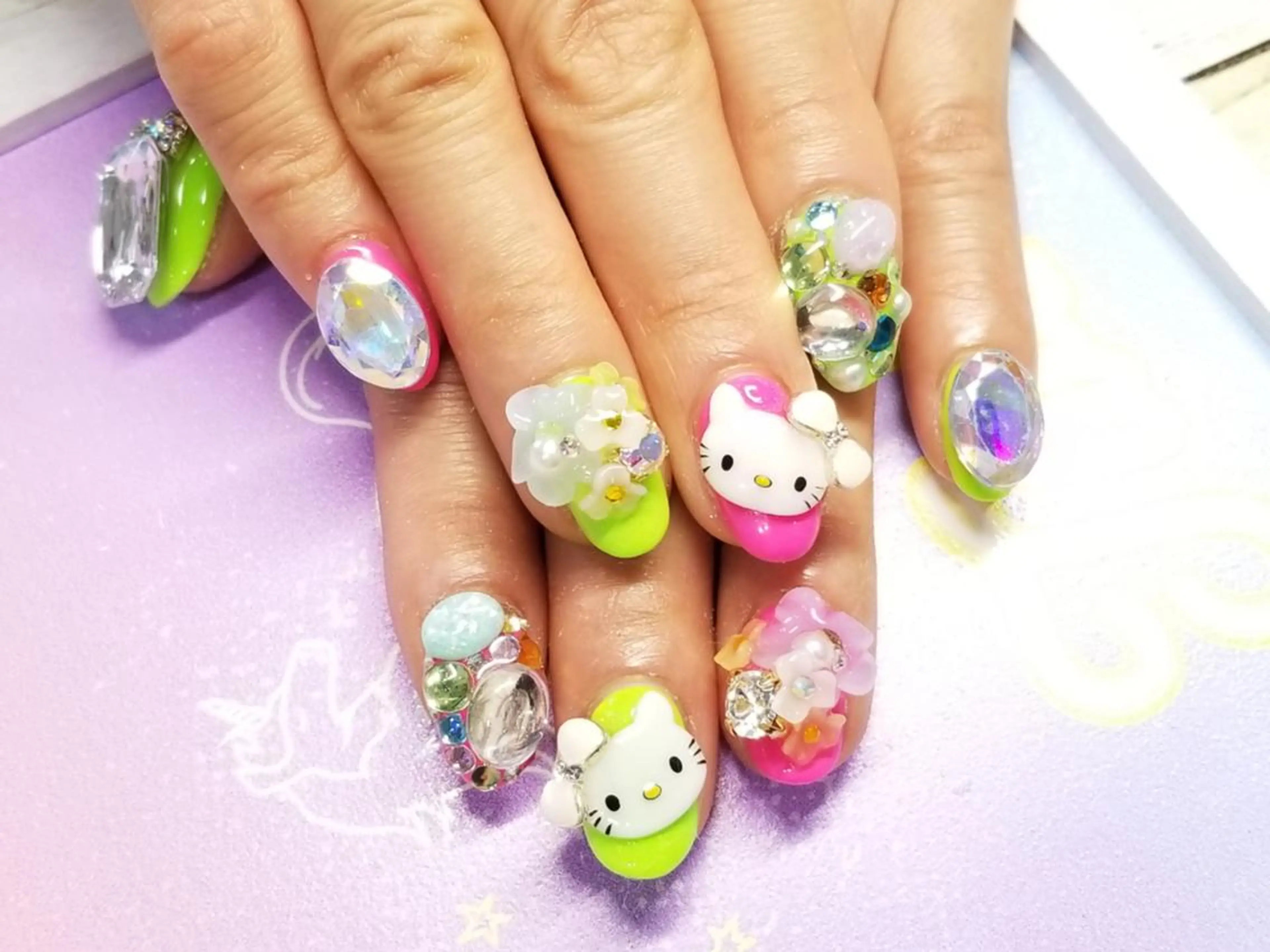 ネイル おで@ oderi_nailのネイルデザイン