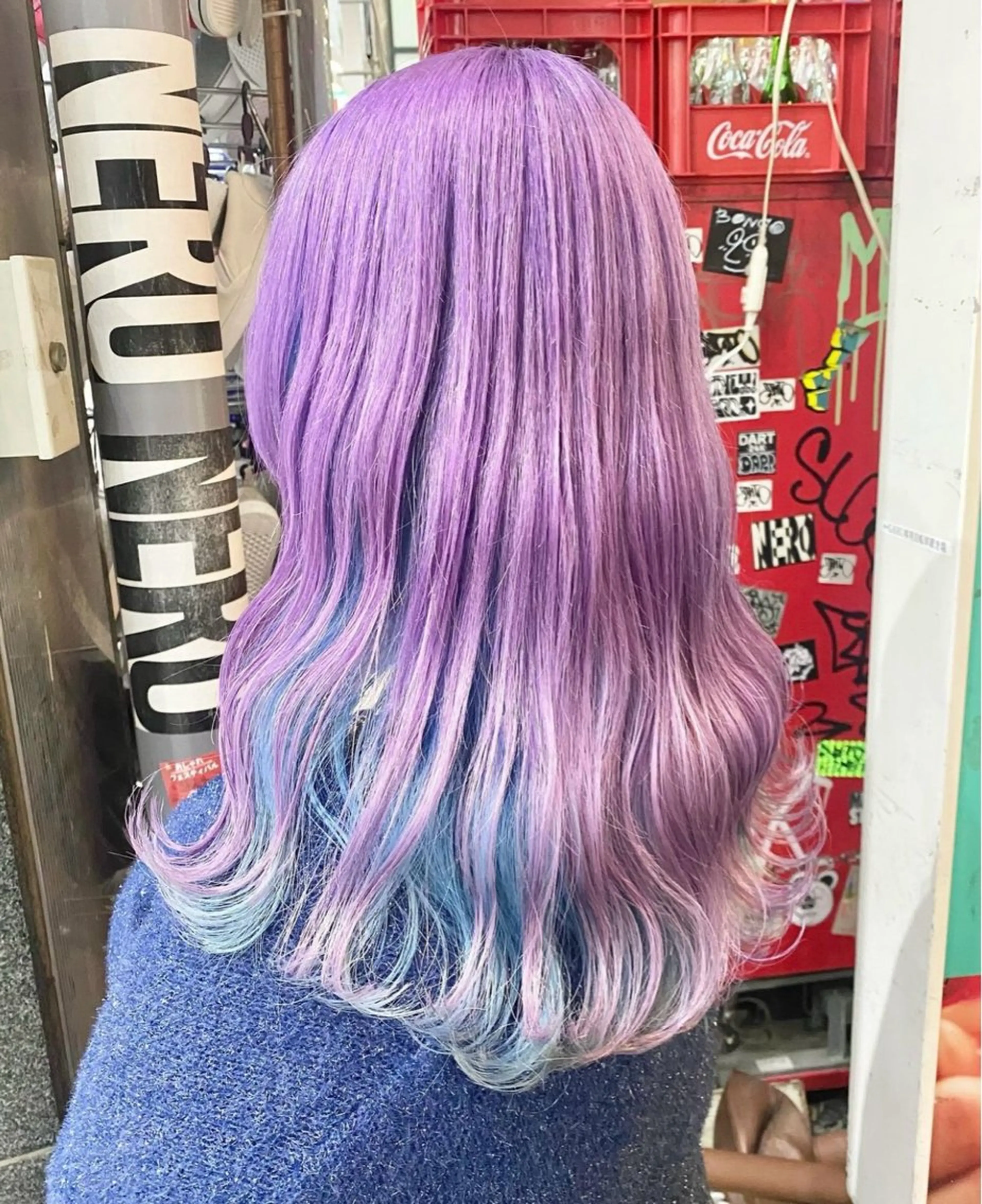 ミディアム カラー ブリーチ ブルーカラー ラベンダーカラー パープルカラー ヘアカラー GARU-ガル-所属・TSUNO🦖 派手髪/オタク美容師のヘアスタイル
