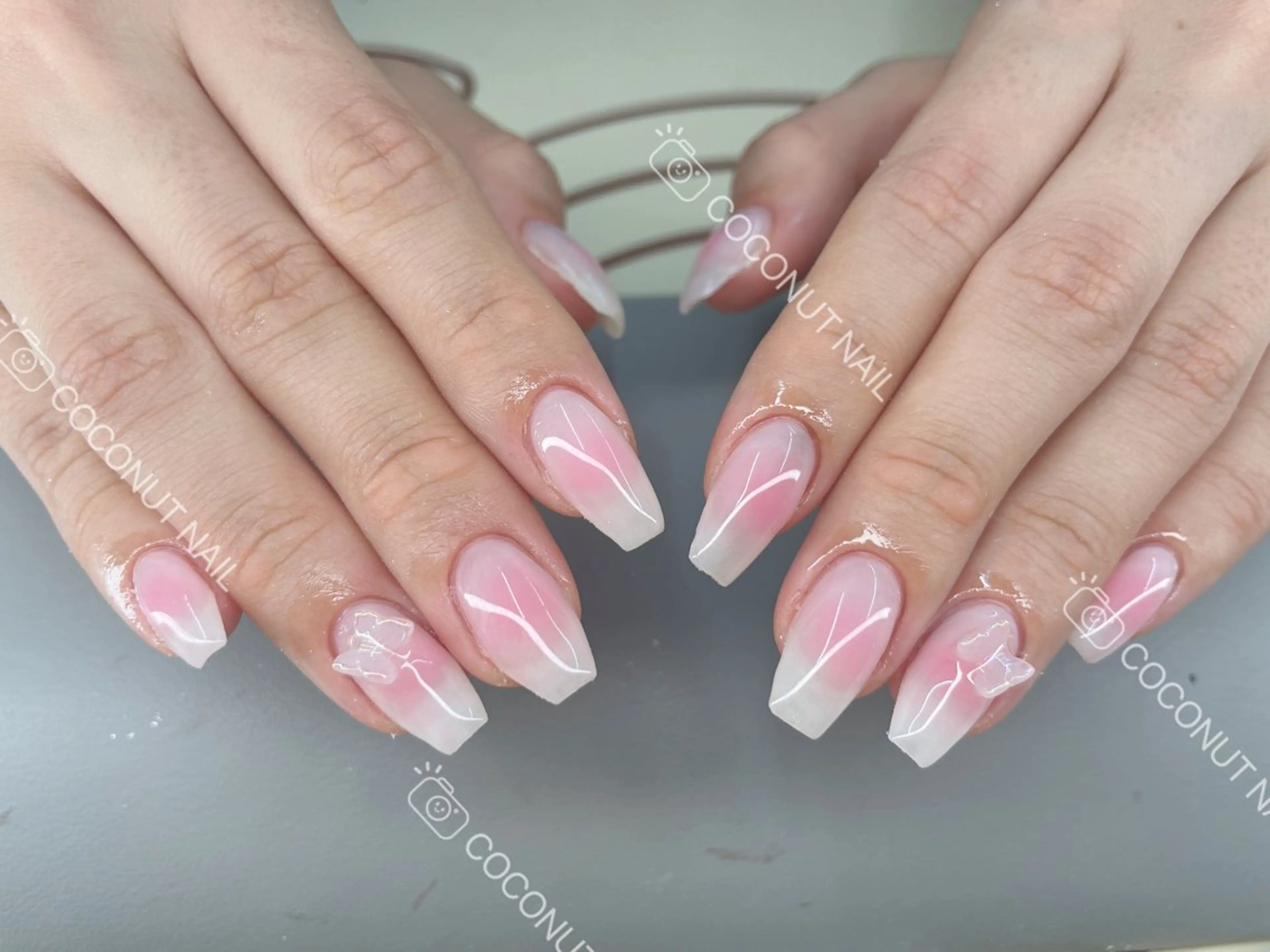 ネイル ハンドネイル 神田 ココナッツのネイルデザイン