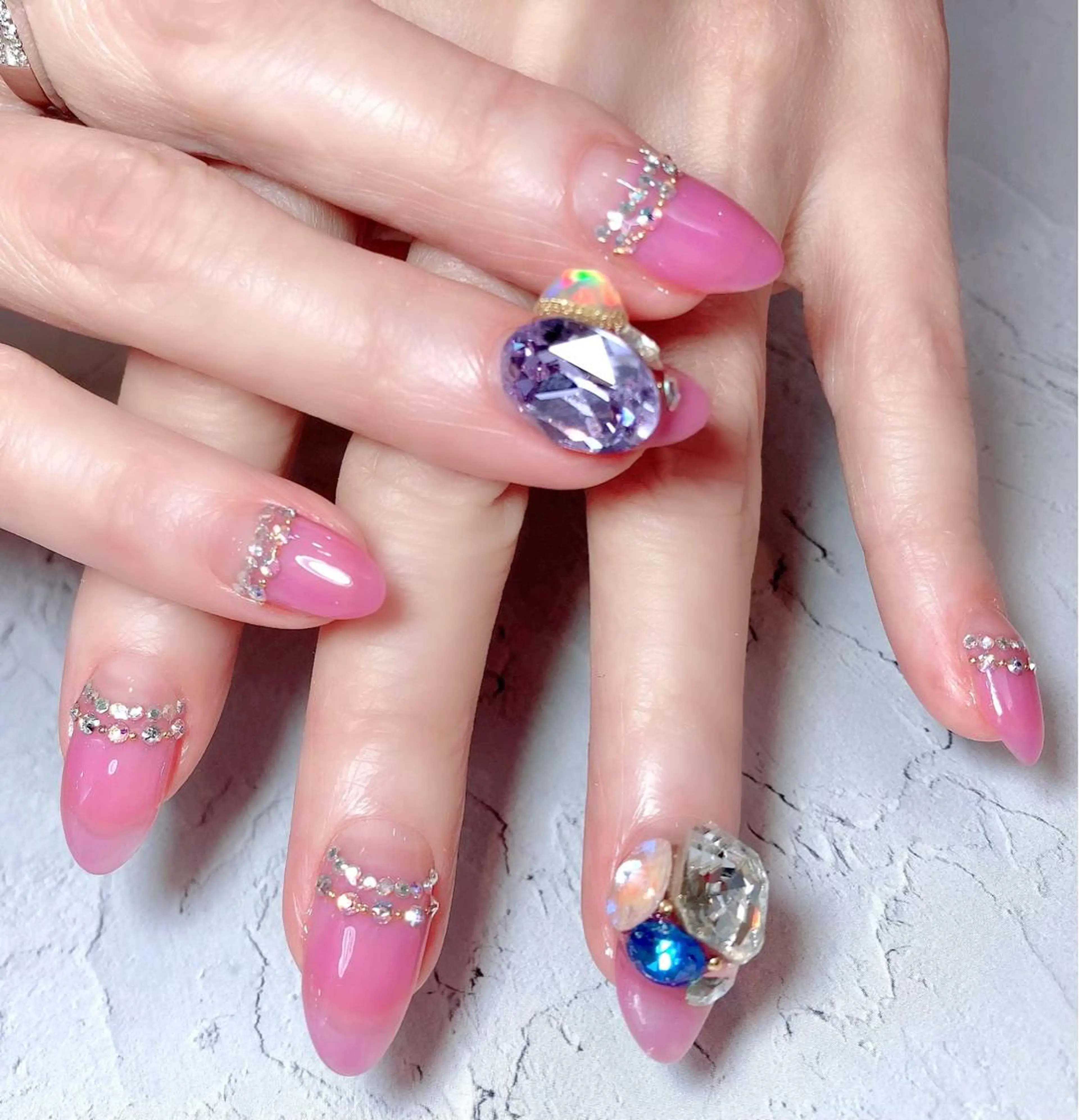 ネイル Spiky とうげ ふうかのネイルデザイン