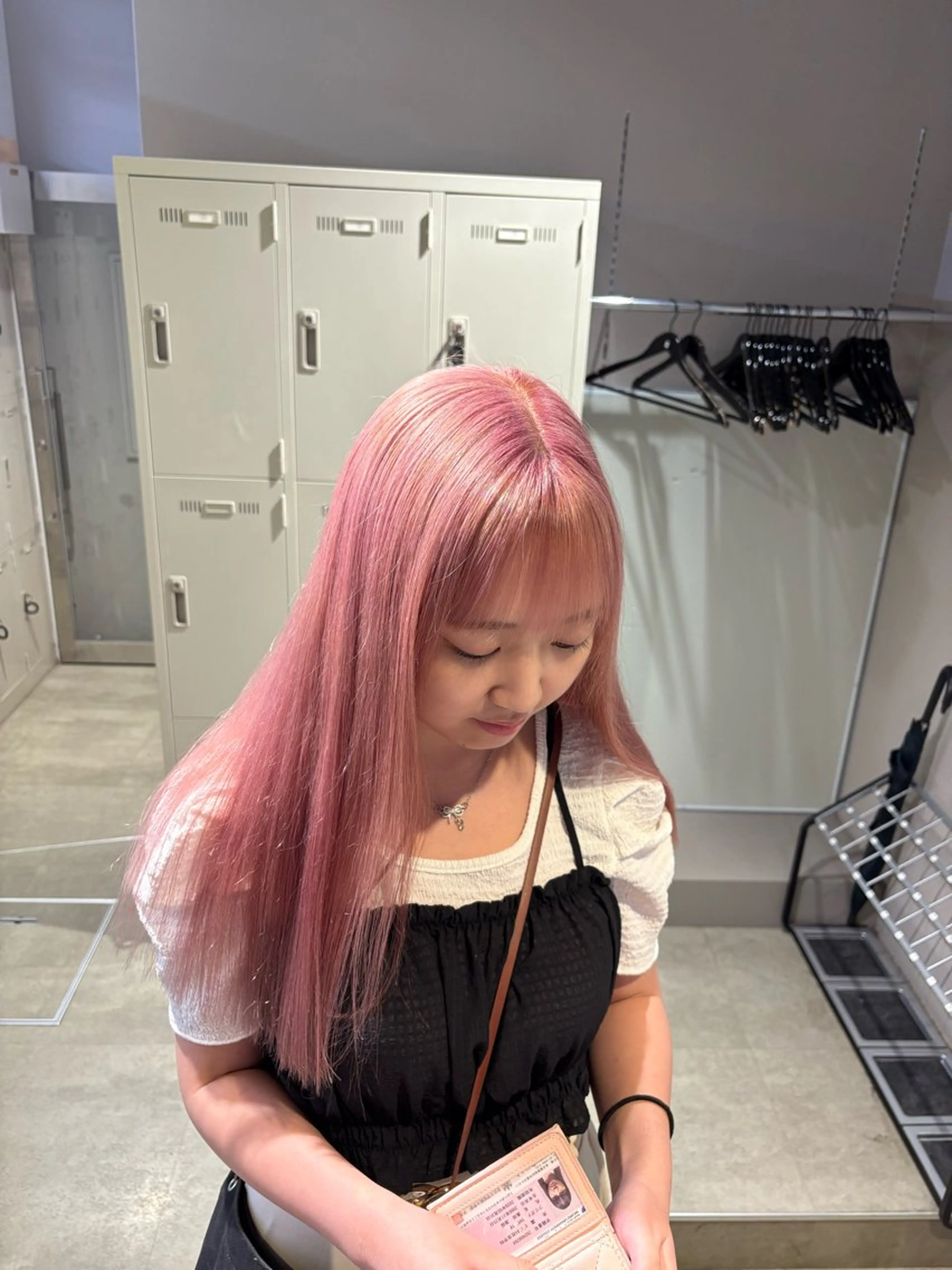 カラー ヘアカラー トリートメント 透明感ベージュ🤎 ナチュラルレイヤーのヘアスタイル