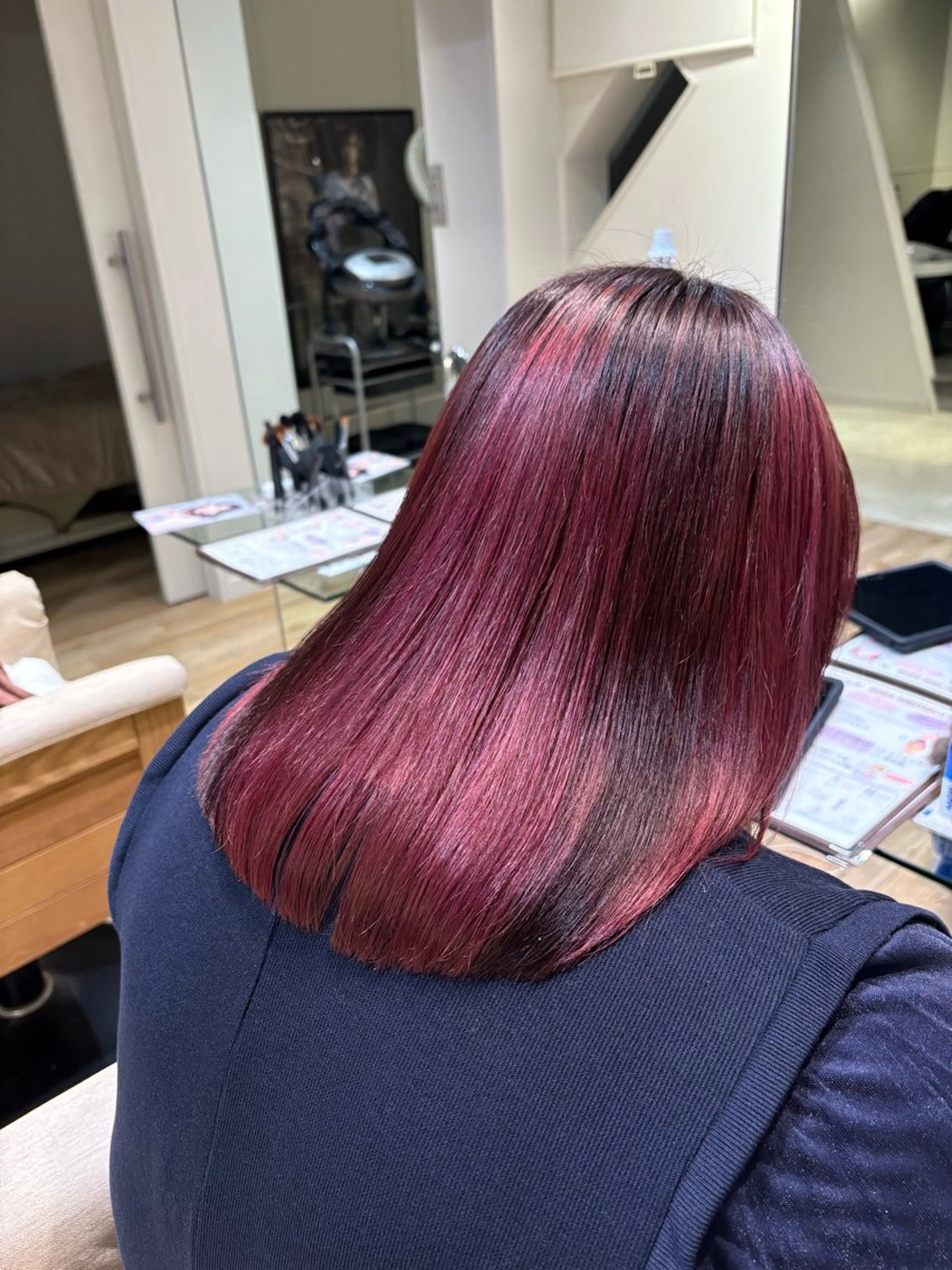 ミディアム カラー ブリーチ トリートメント アベ カノンのヘアスタイル