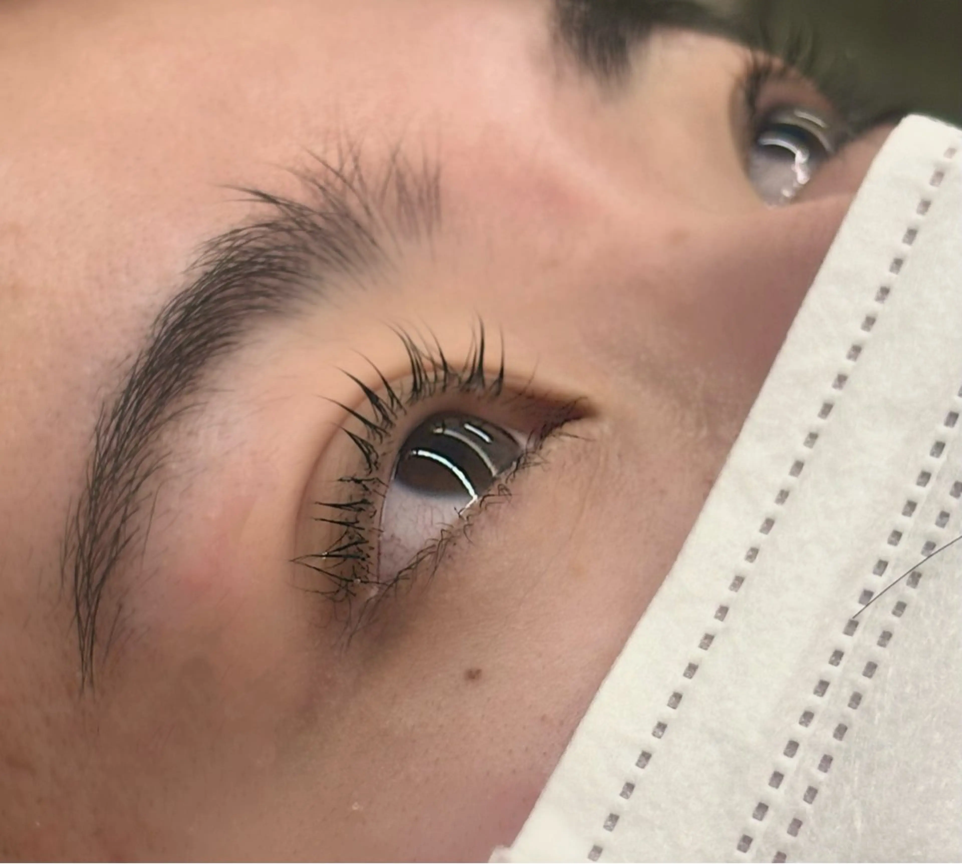 マツエク・マツパ 前田亜莉沙　透明感 カラー／メンズカットのヘアスタイル