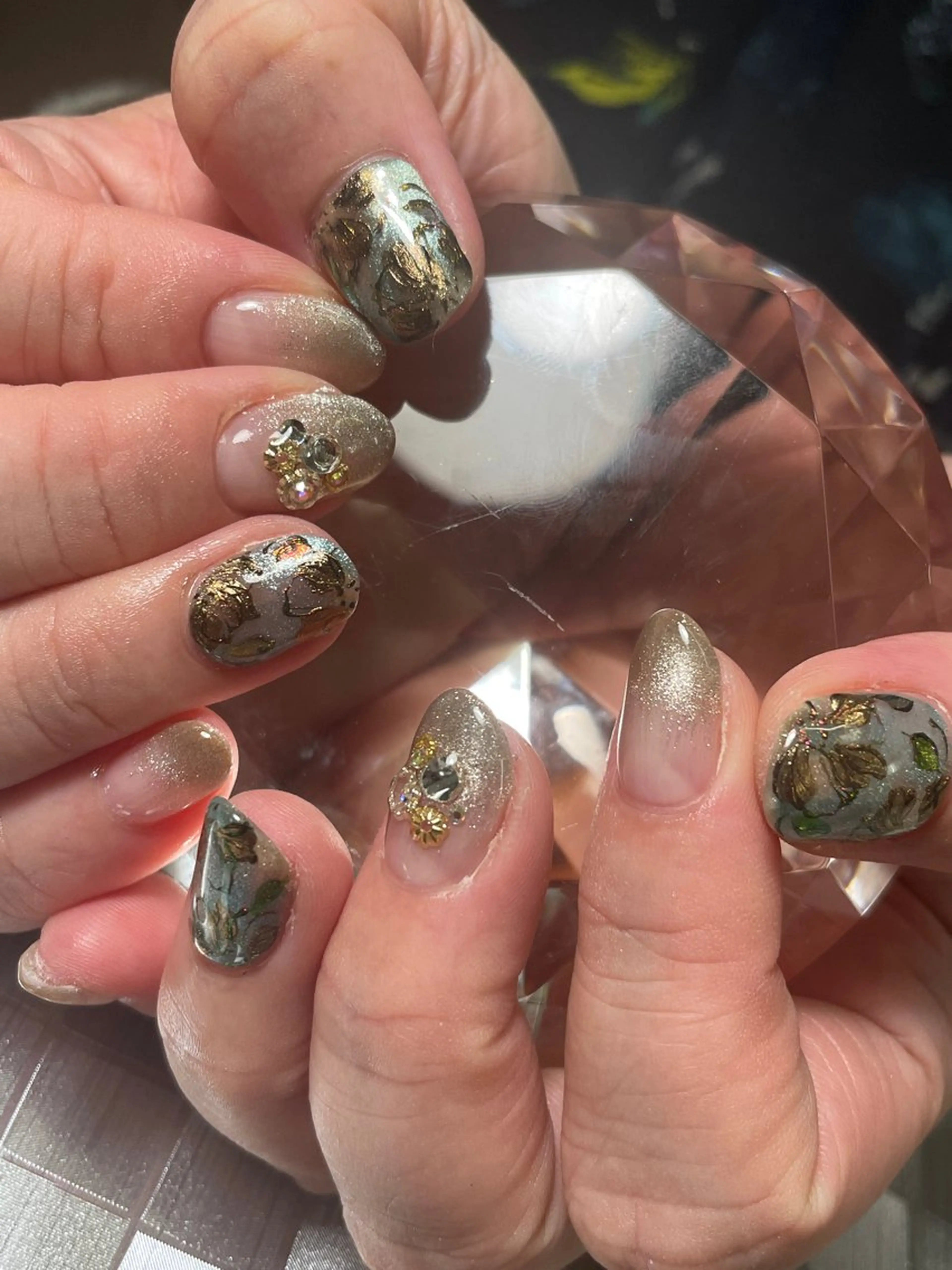 ネイル ハンドネイル ハンドケア Regulus 西川のネイルデザイン