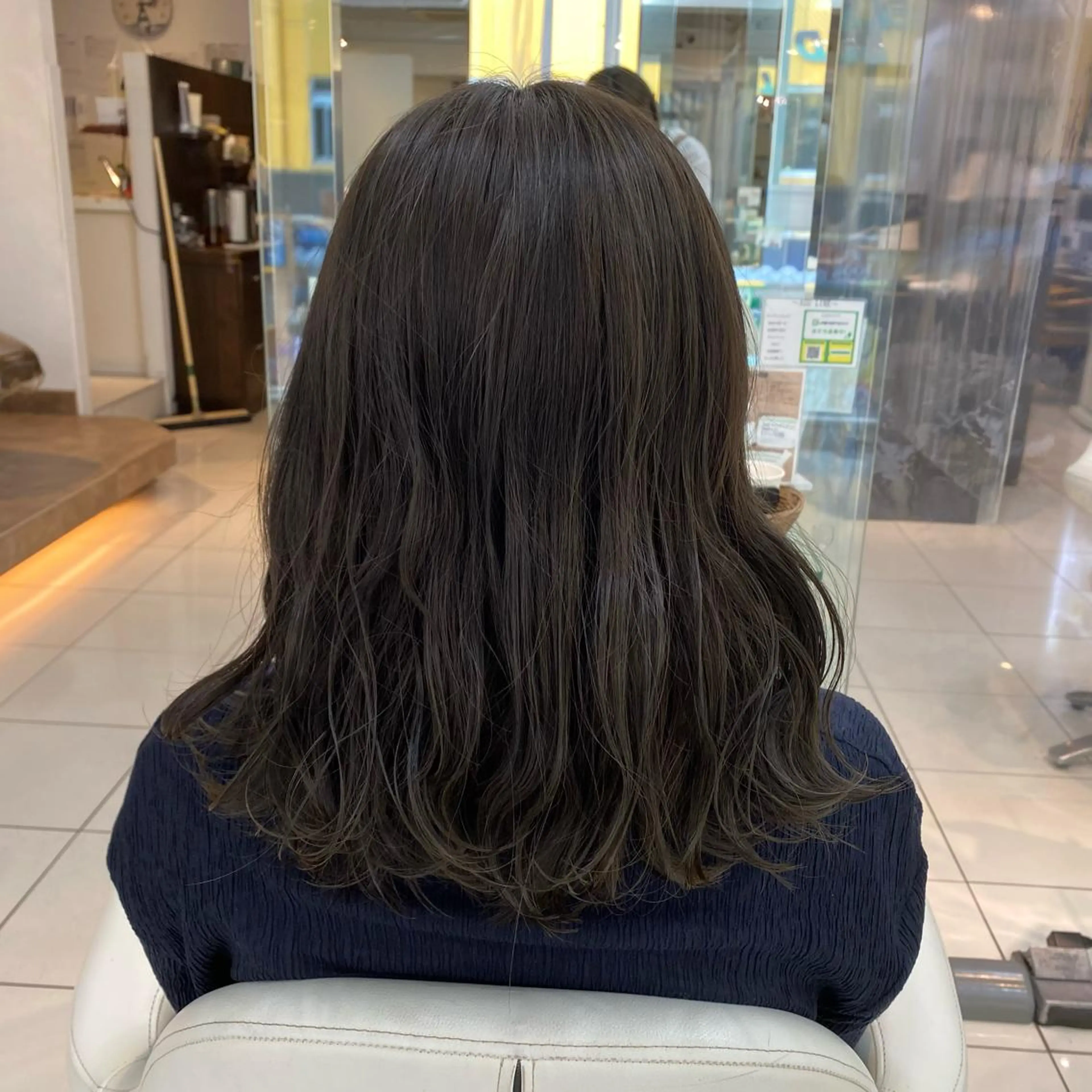 セミロング カラー アレンジ&ショート 💙YUKINOのヘアスタイル
