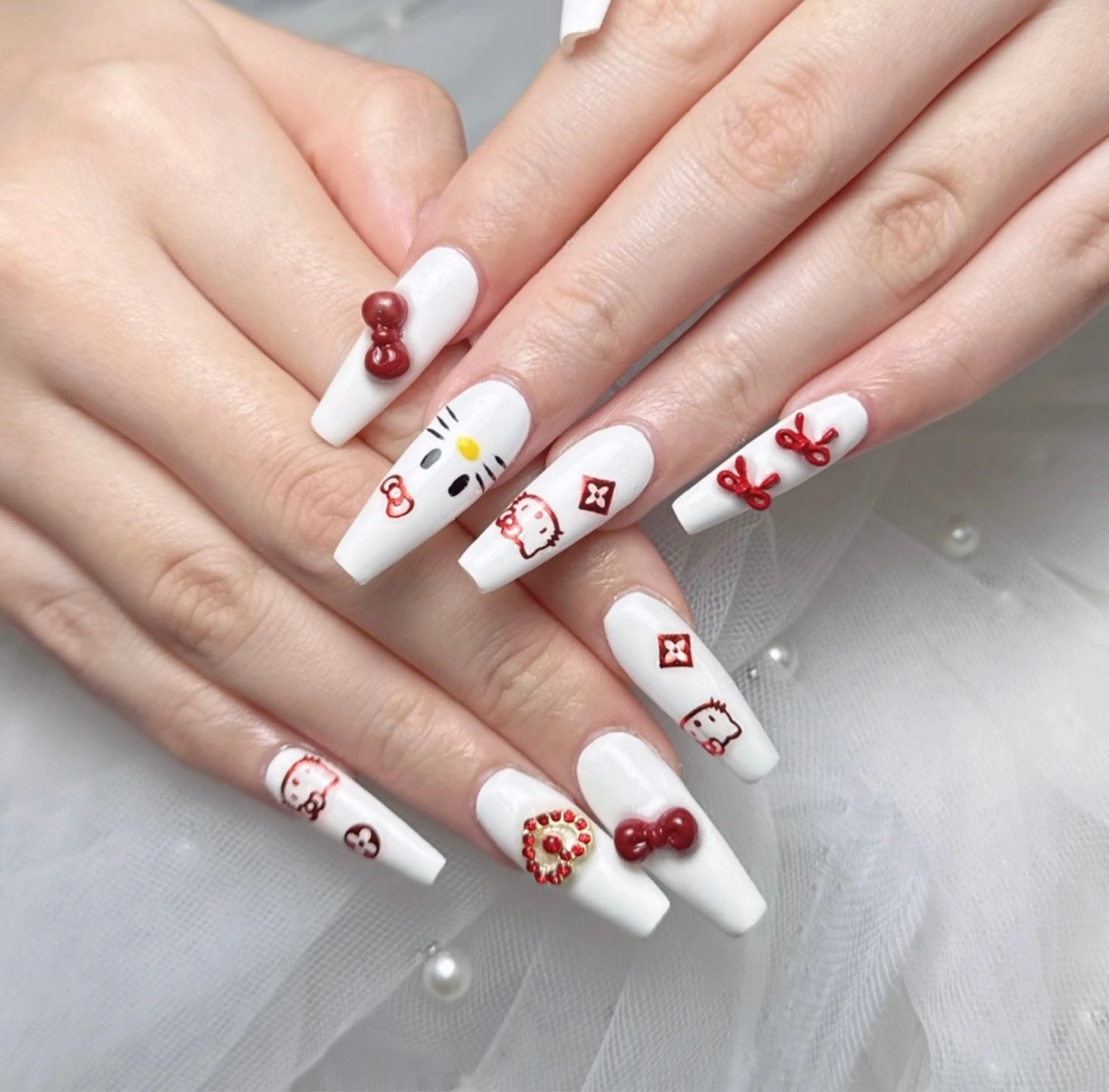 セミロング Pio Mielのネイルデザイン