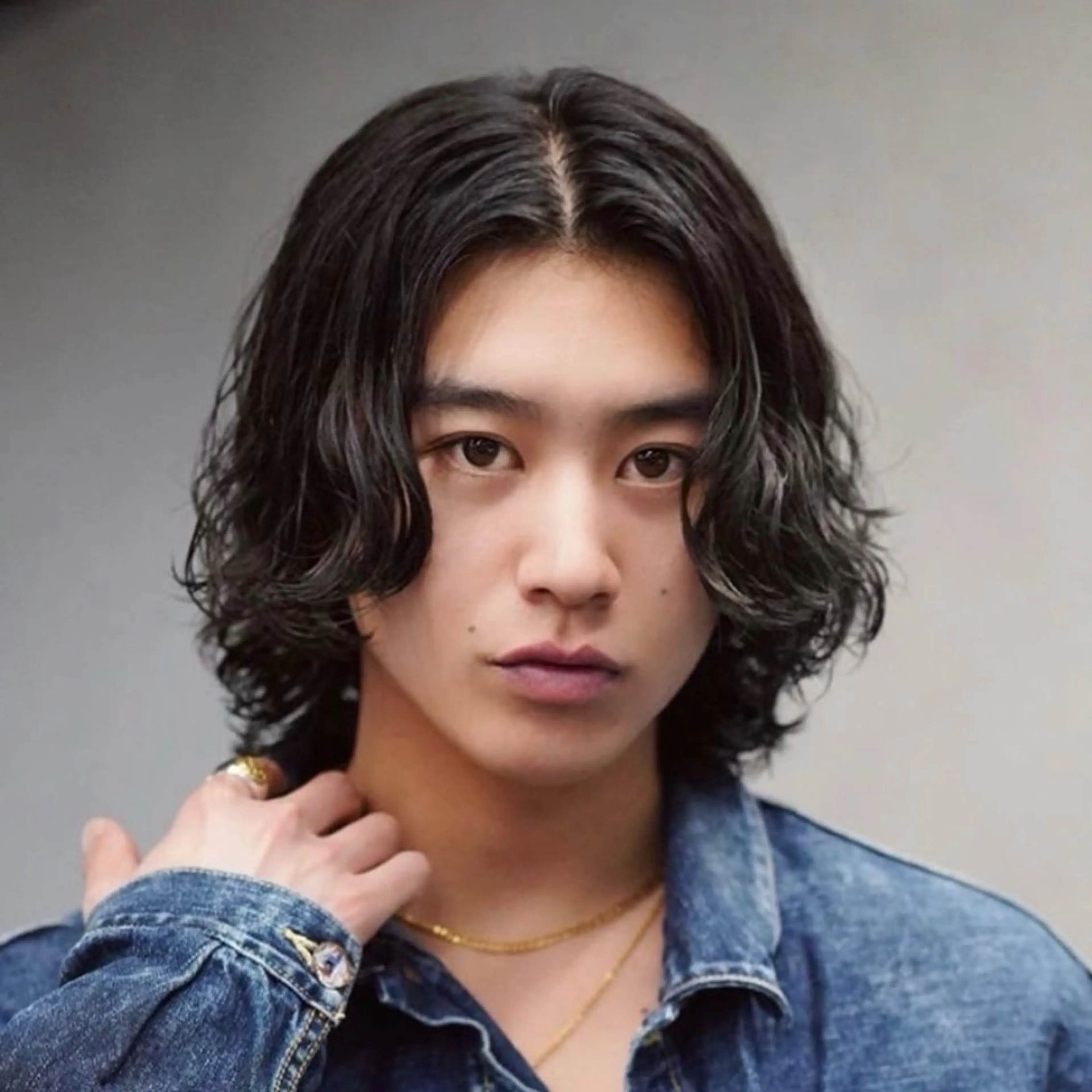 ロング パーマ ヘアアレンジ メンズ カット パーマ fifth 石川 凪のヘアスタイル