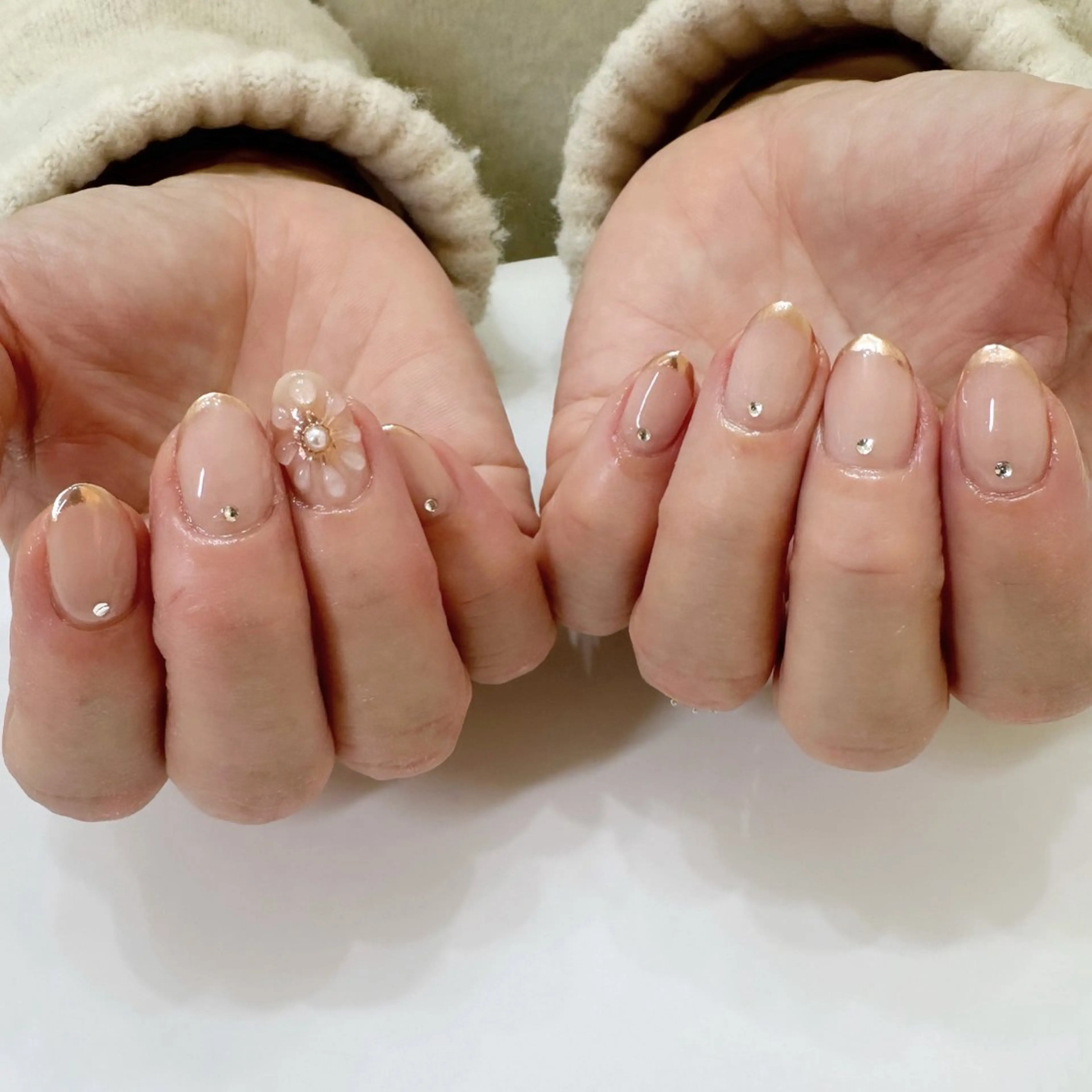 ネイル ハンドネイル Elegancia. Hiromiのネイルデザイン