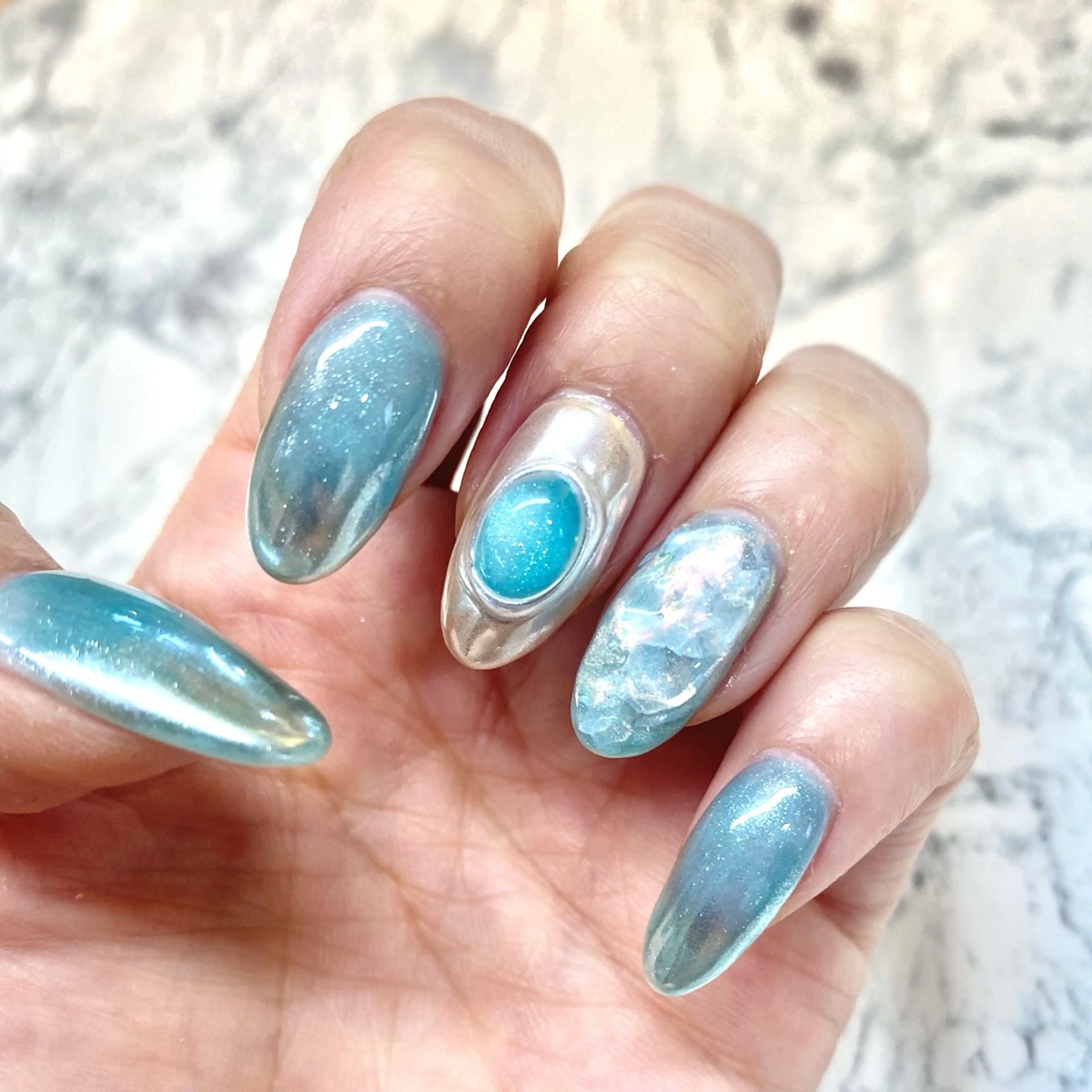 ネイル M’s + エムズプラスのネイルデザイン