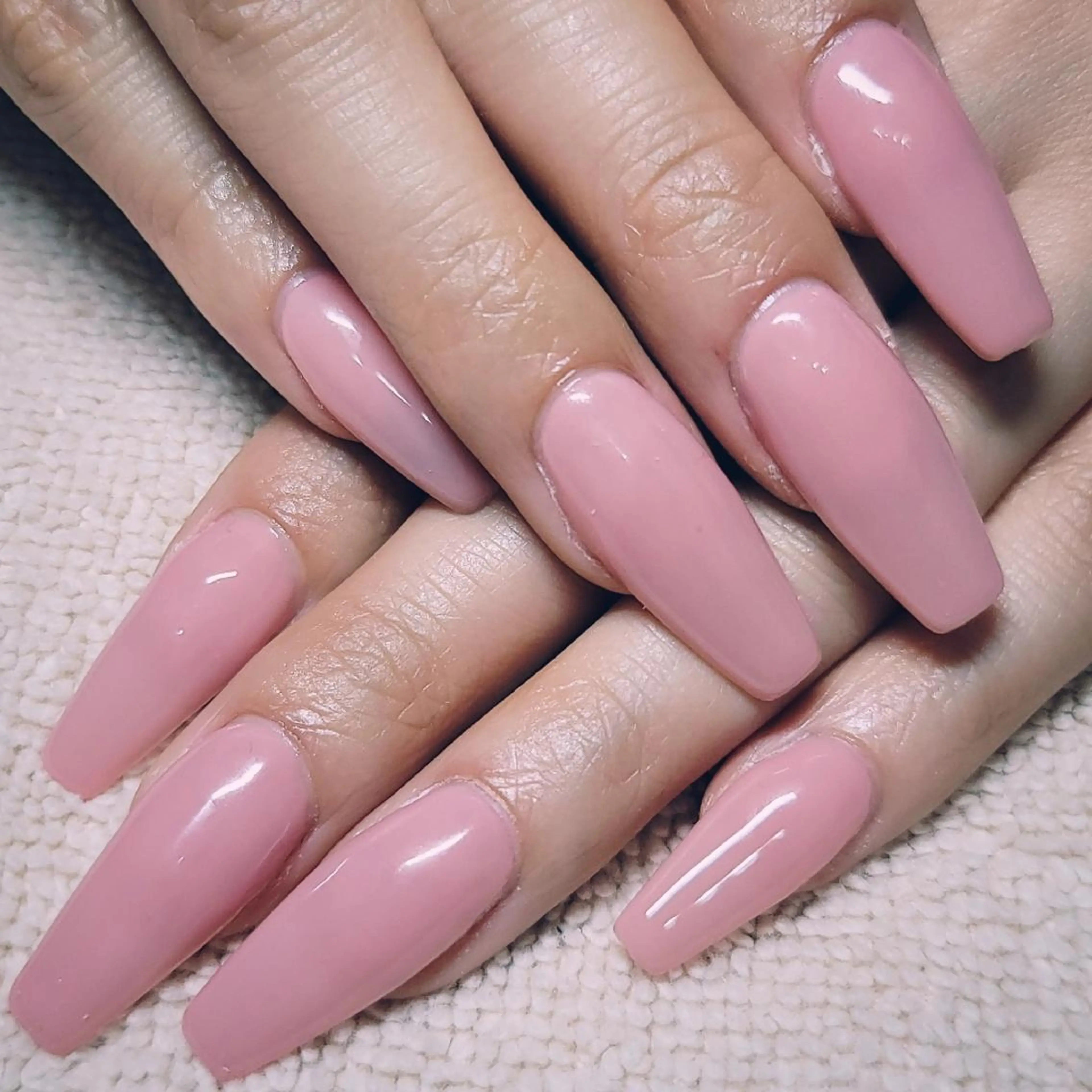 ネイル ワンカラーネイル ピンク ピンクベージュ ハンドネイル よしだ ひろきのネイルデザイン