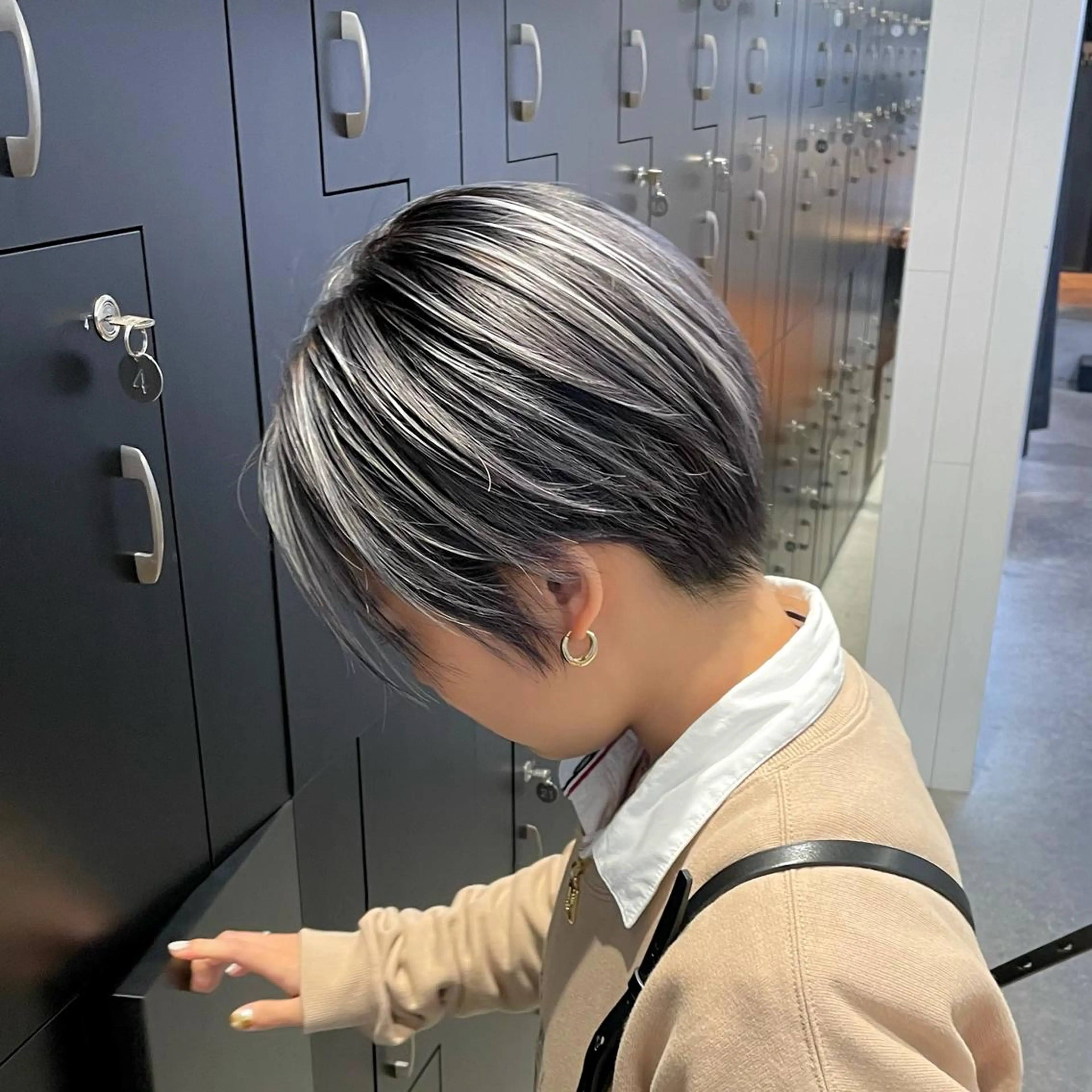 ショート カラー パーマ ヘアアレンジ メンズ キッズ ネイル マツエク・マツパ メンズハイライト ハイライトカラー ハイライト ショートヘア ショートネイル 🧸ハイトーン🧸 ゆっきー🧸のヘアスタイル