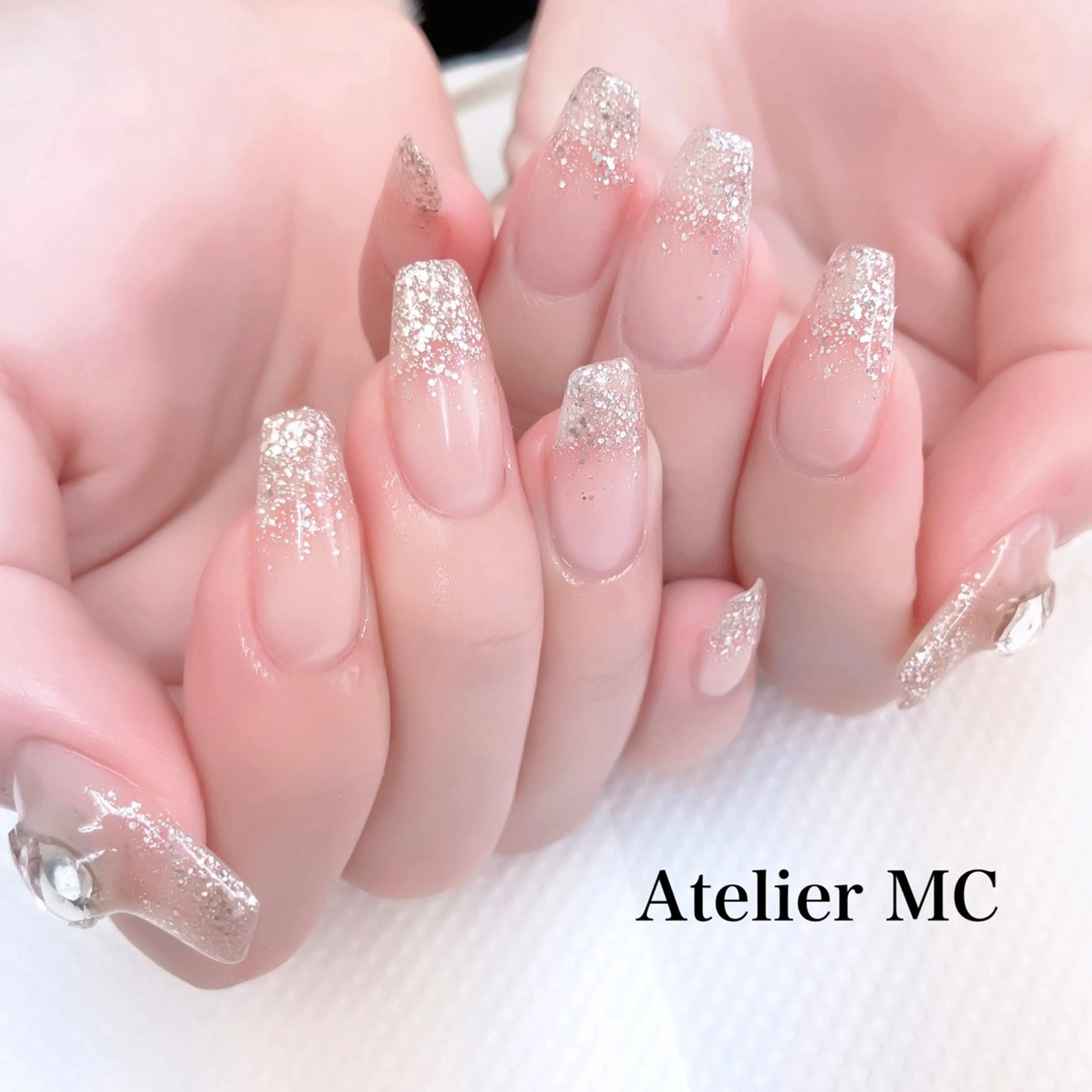 ネイル ストーンネイル ハンドネイル アトリエ エムシー 【新富町・東銀座】のネイルデザイン