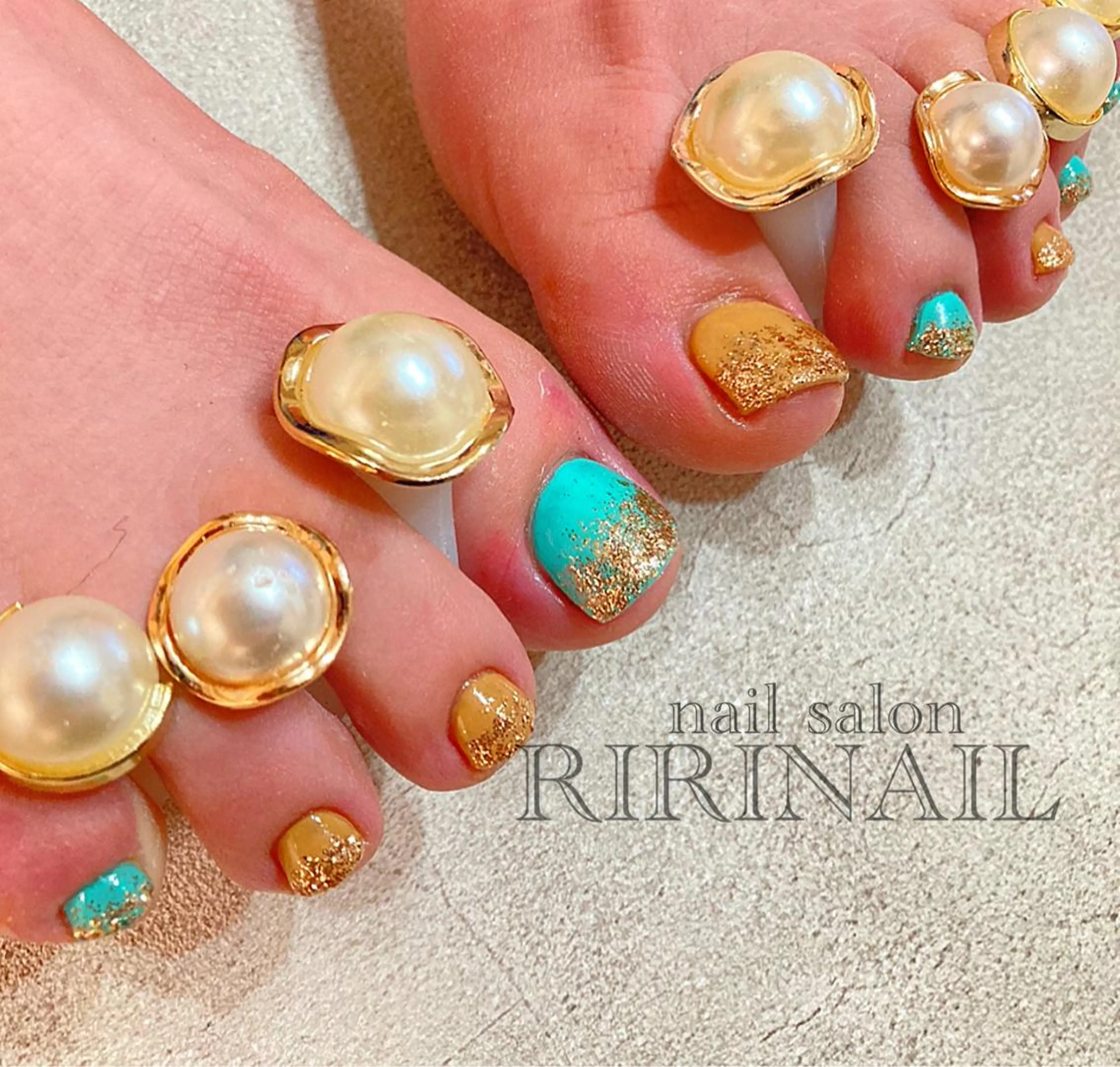 ネイル シンプルネイル フットネイル RIRI NAIL♡のネイルデザイン