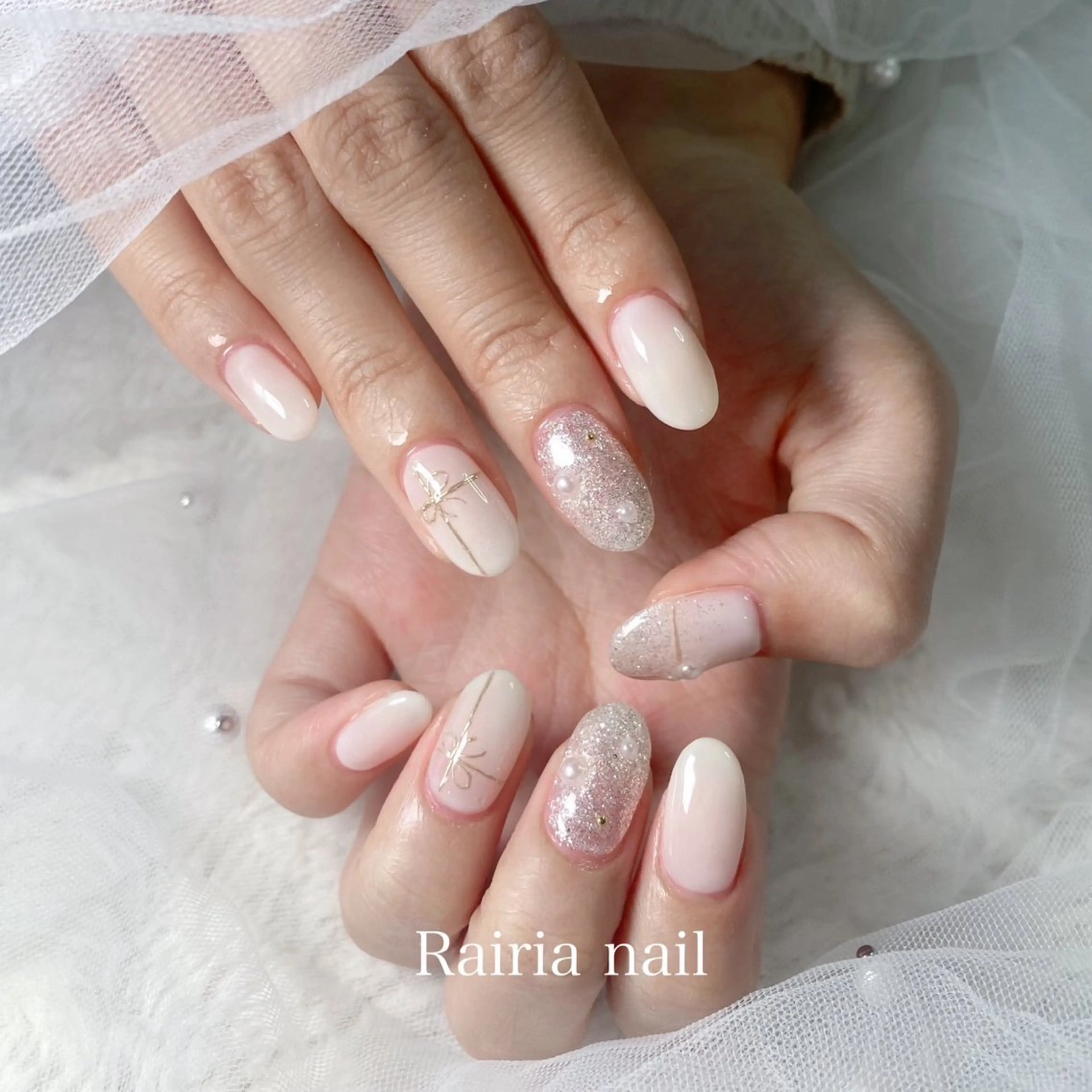 💛ミニモSALE💛ハンドアートB🐝の写真