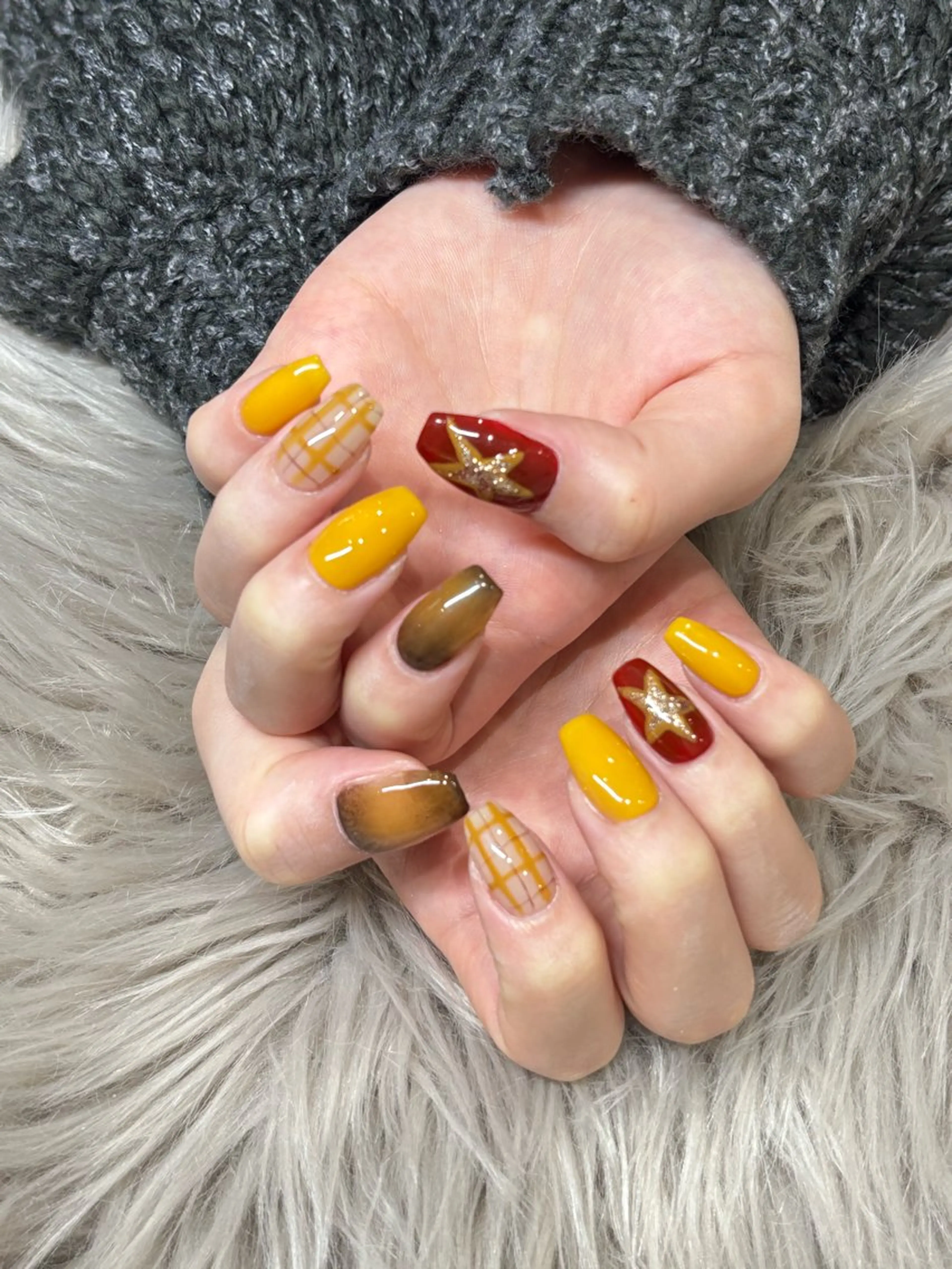 ネイル IROHA NAIL 真結子のネイルデザイン