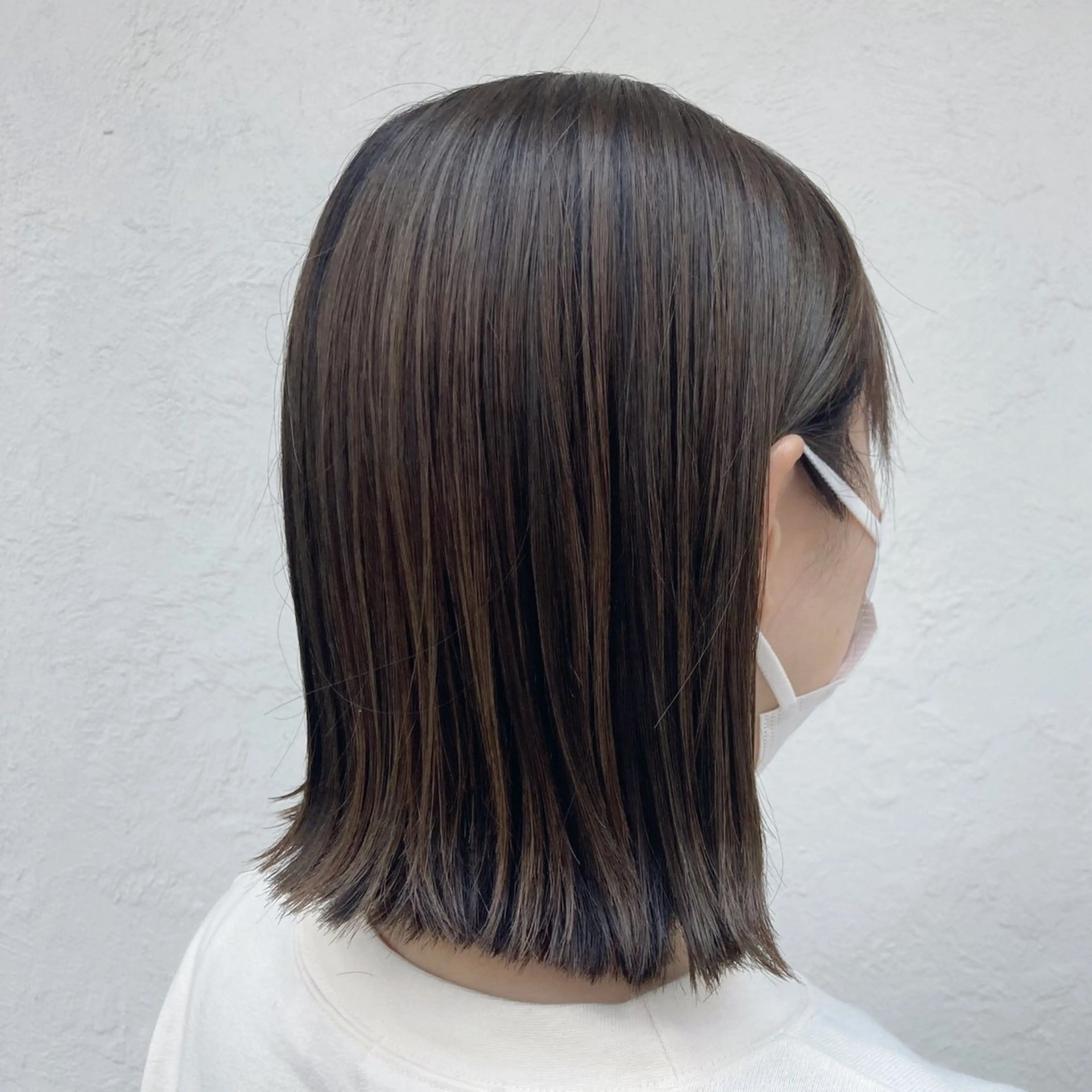 カラー ヘアカラー トリートメント しおり🍬 KOKORO🤍のヘアスタイル