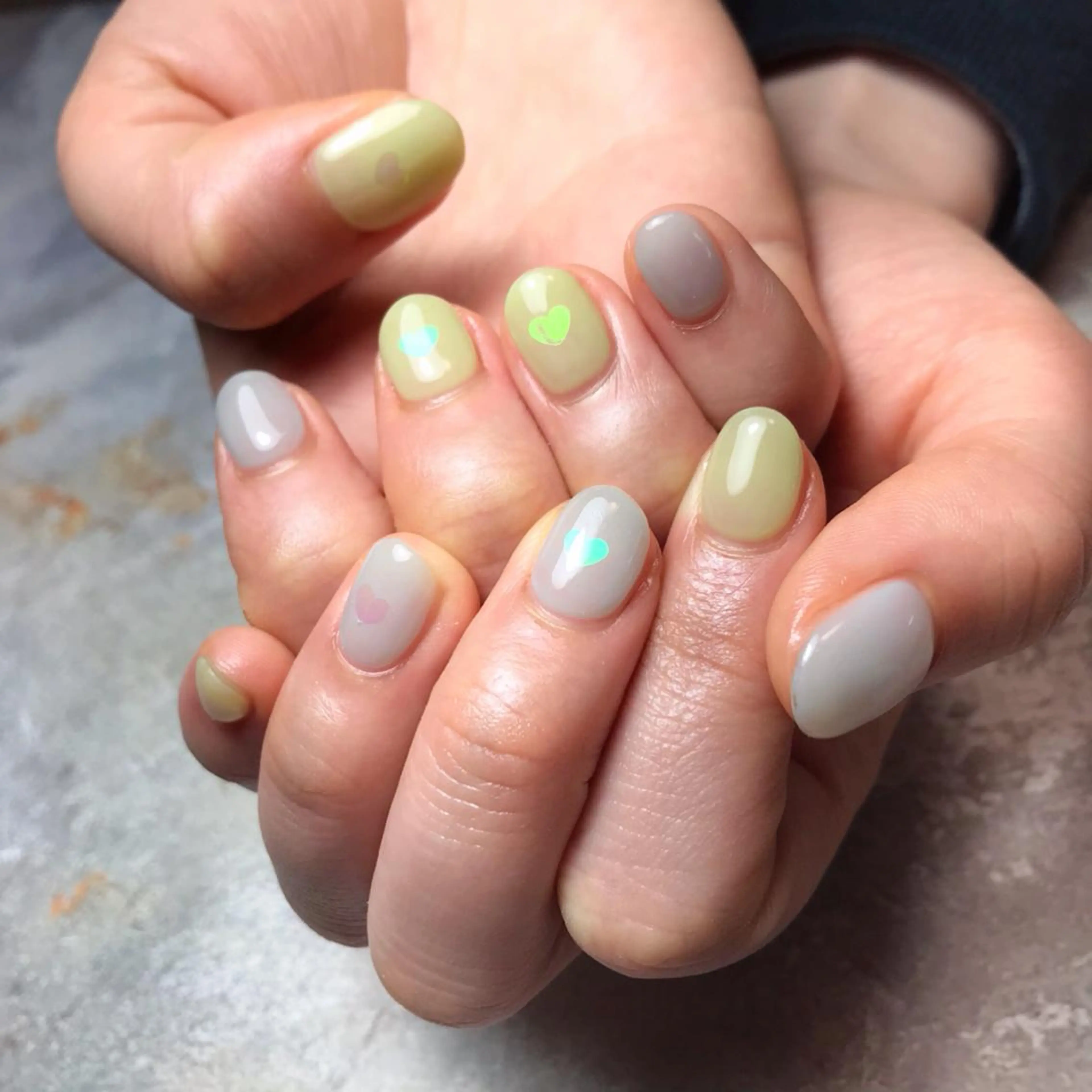 ネイル ピスタチオネイル ハンドネイル 💅chainail _aiのネイルデザイン