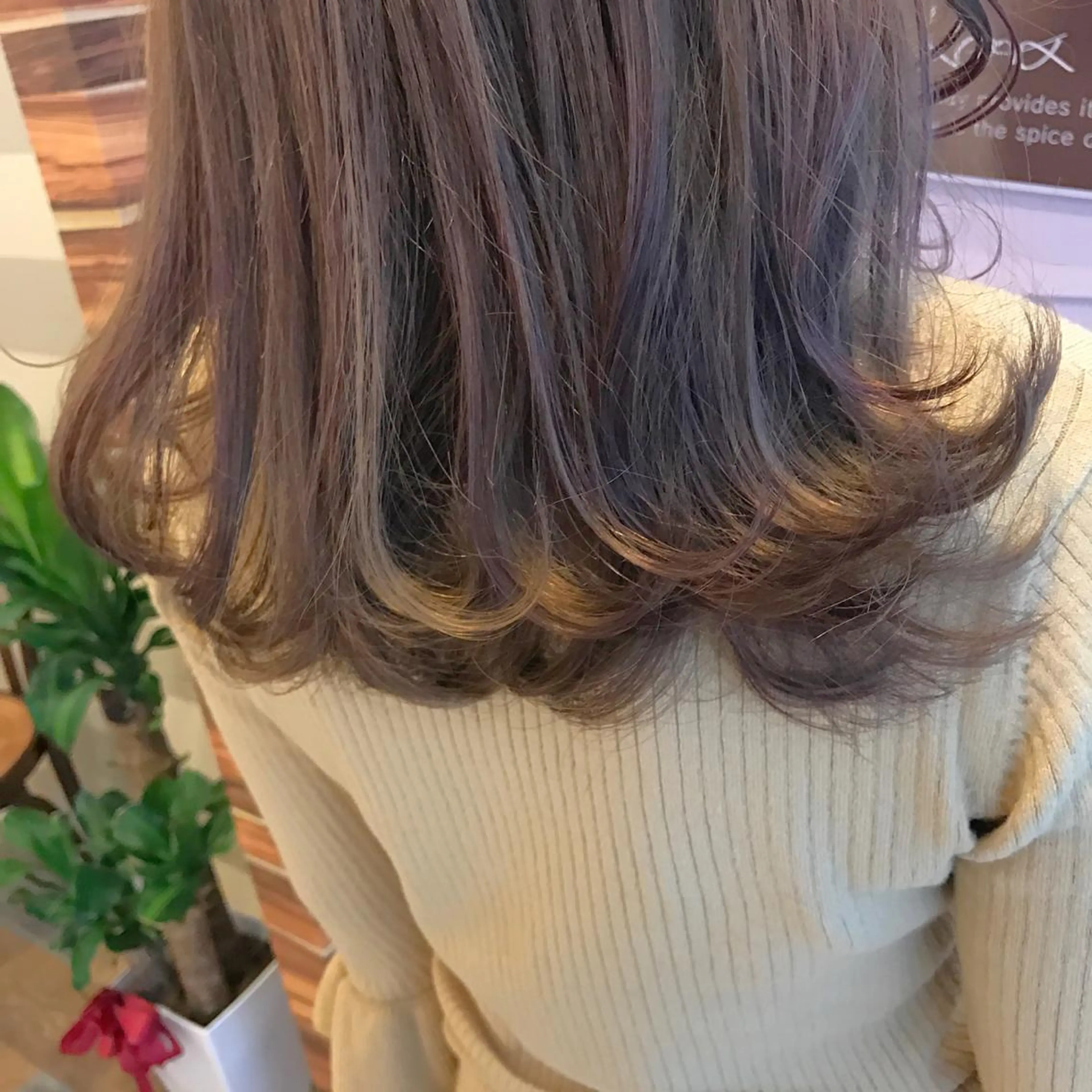 カラー ピンクカラー HARUNA/ミセス 大人ショートヘアのヘアスタイル