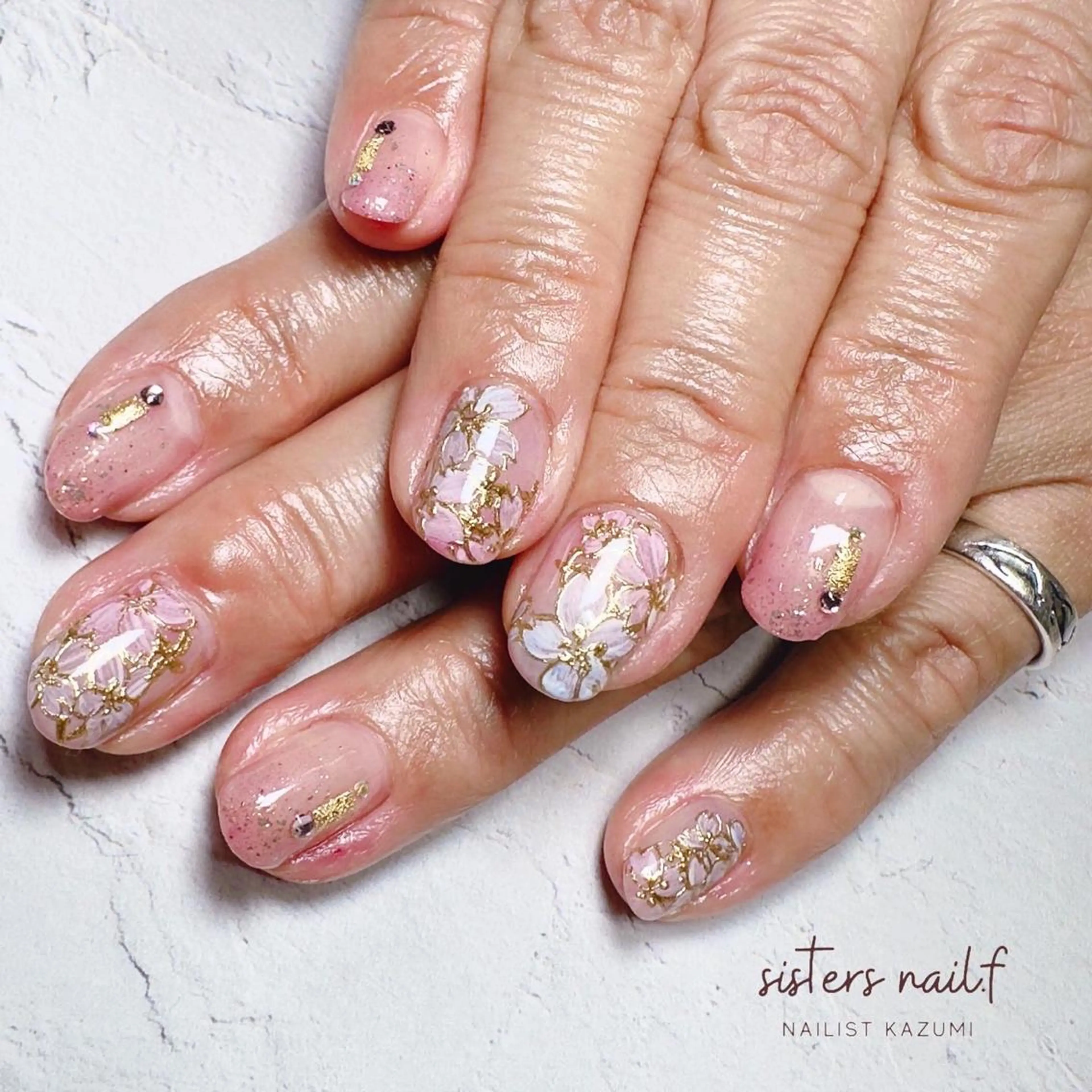 ネイル sisters nail.fのネイルデザイン