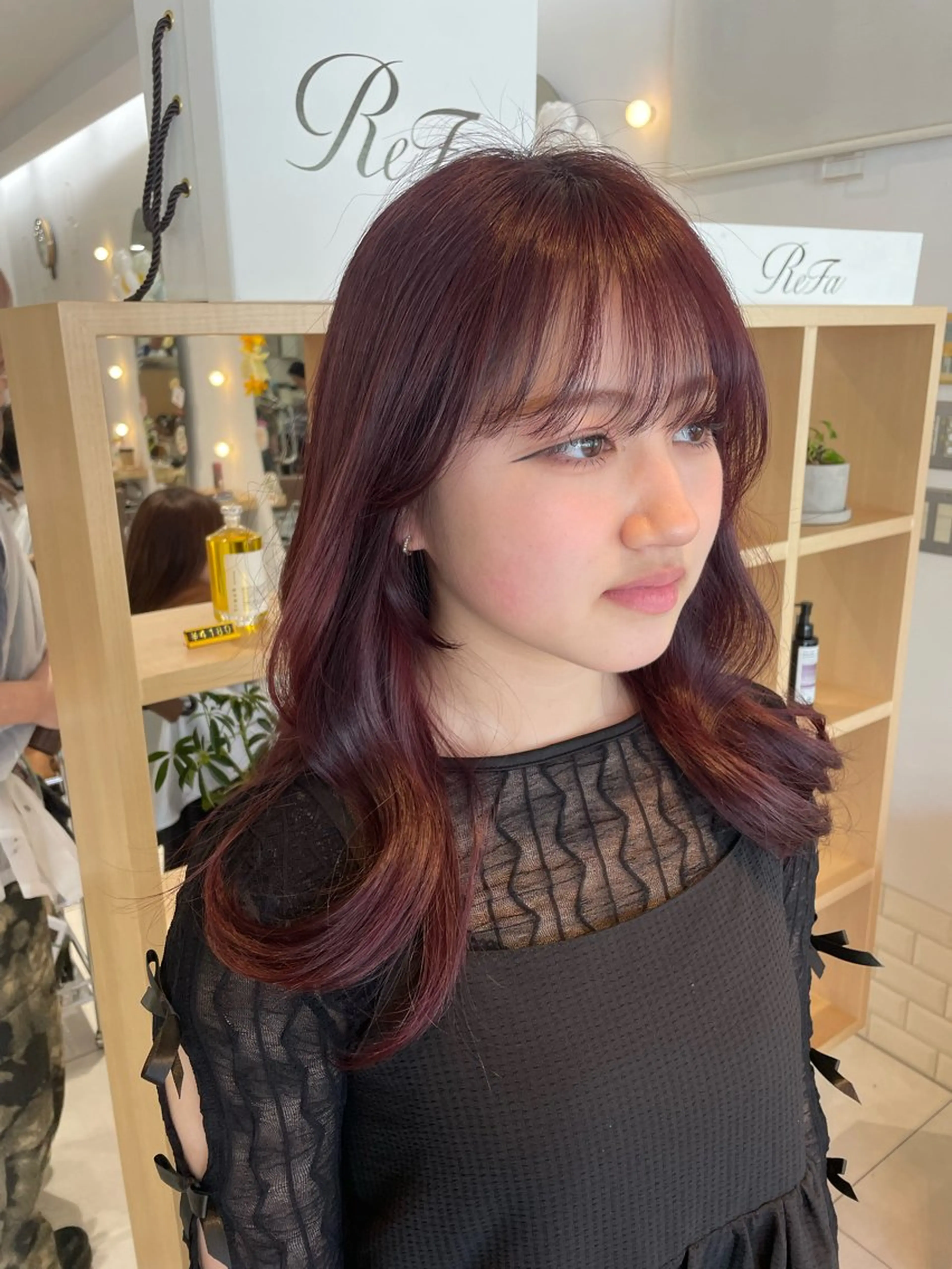 ロング 顔まわりレイヤー 姫カット 韓国風ヘア レイヤーカット ロング 🧸SAKI🎀 韓国レイヤーのヘアスタイル