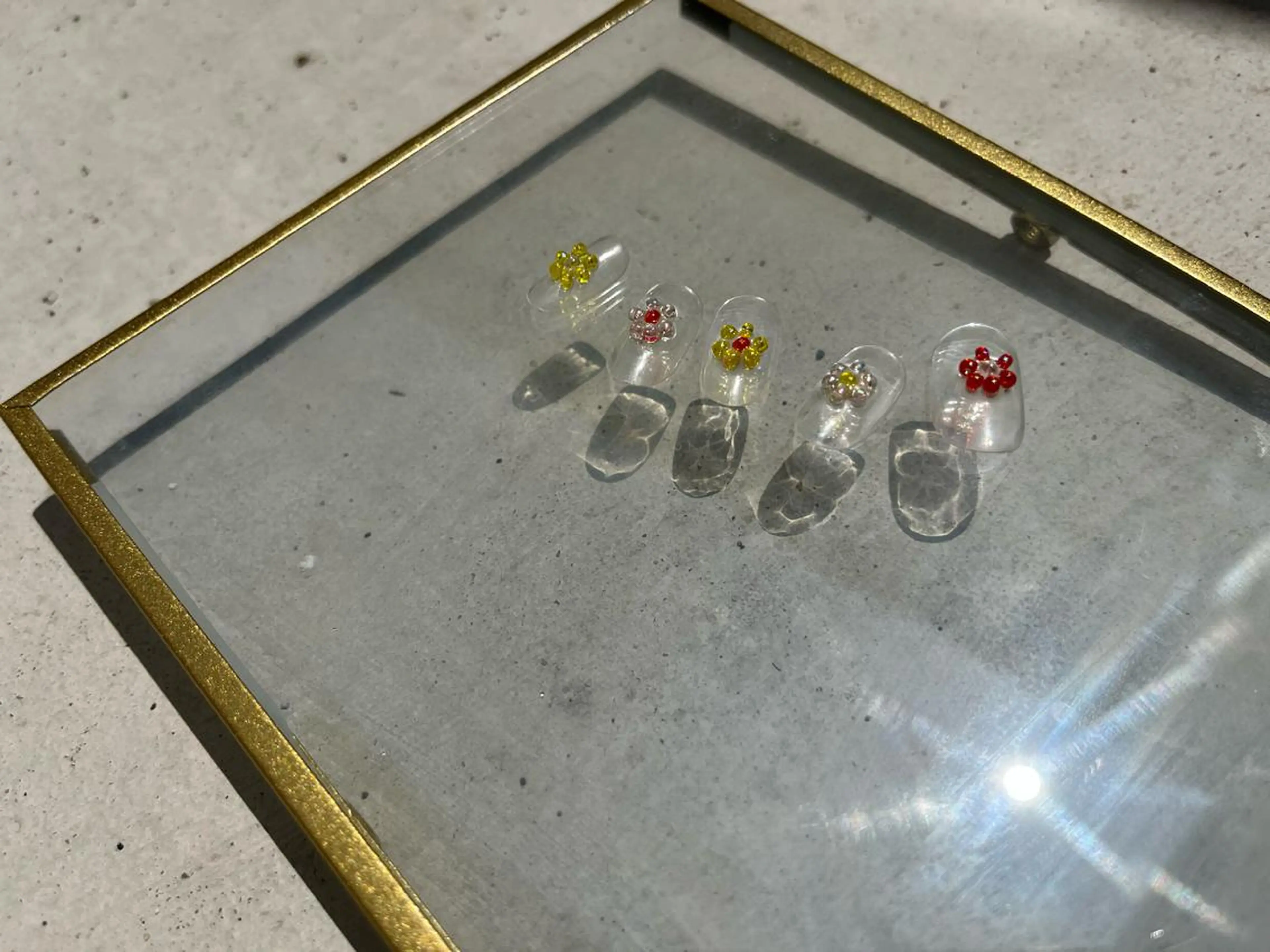 ネイル ハンドネイル 【Chéri.】 MIORIのネイルデザイン