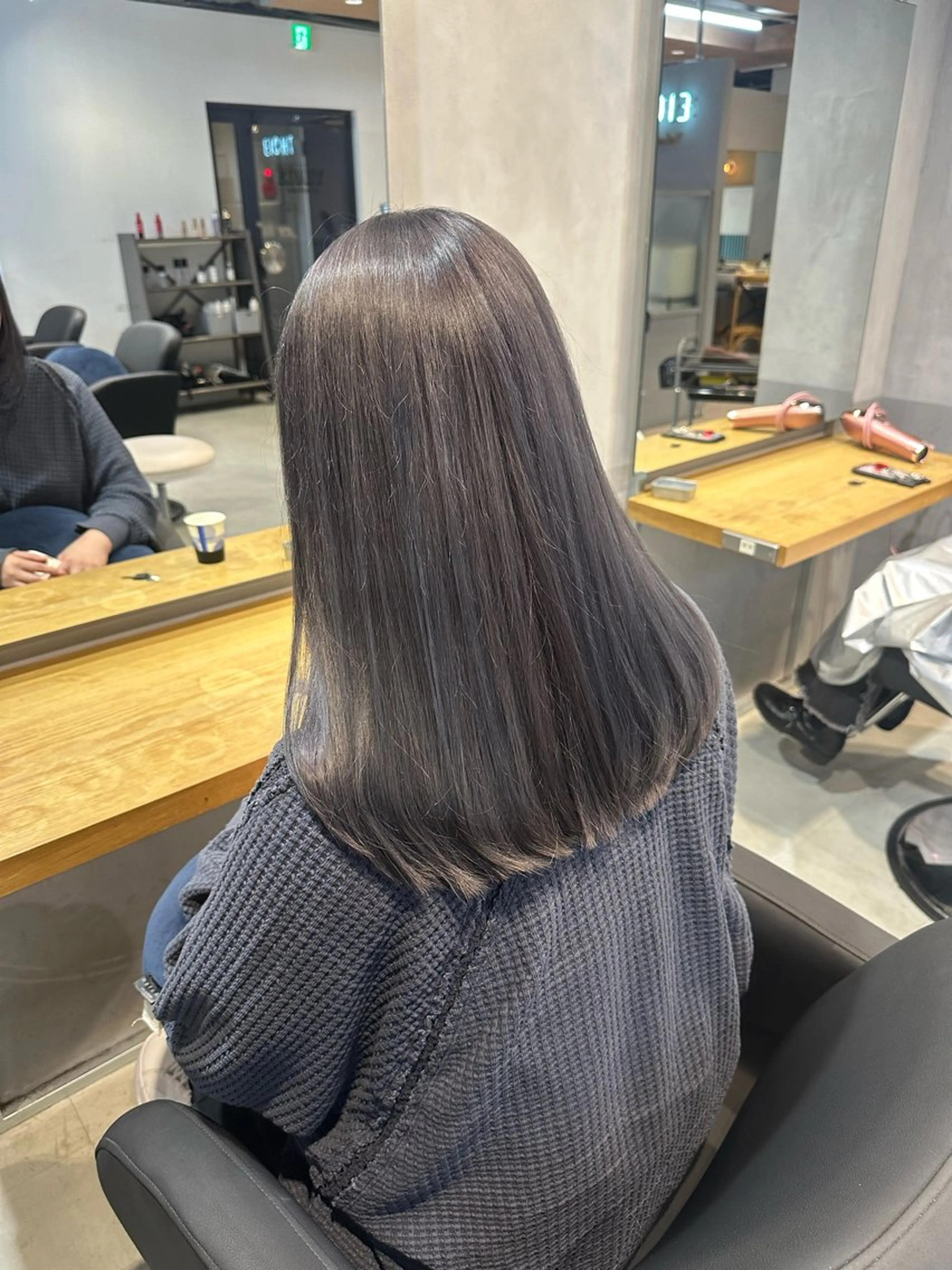 ミディアム カラー ヘアカラー トリートメント 💖ハイライト/ハイ トーン💖MIKIのヘアスタイル