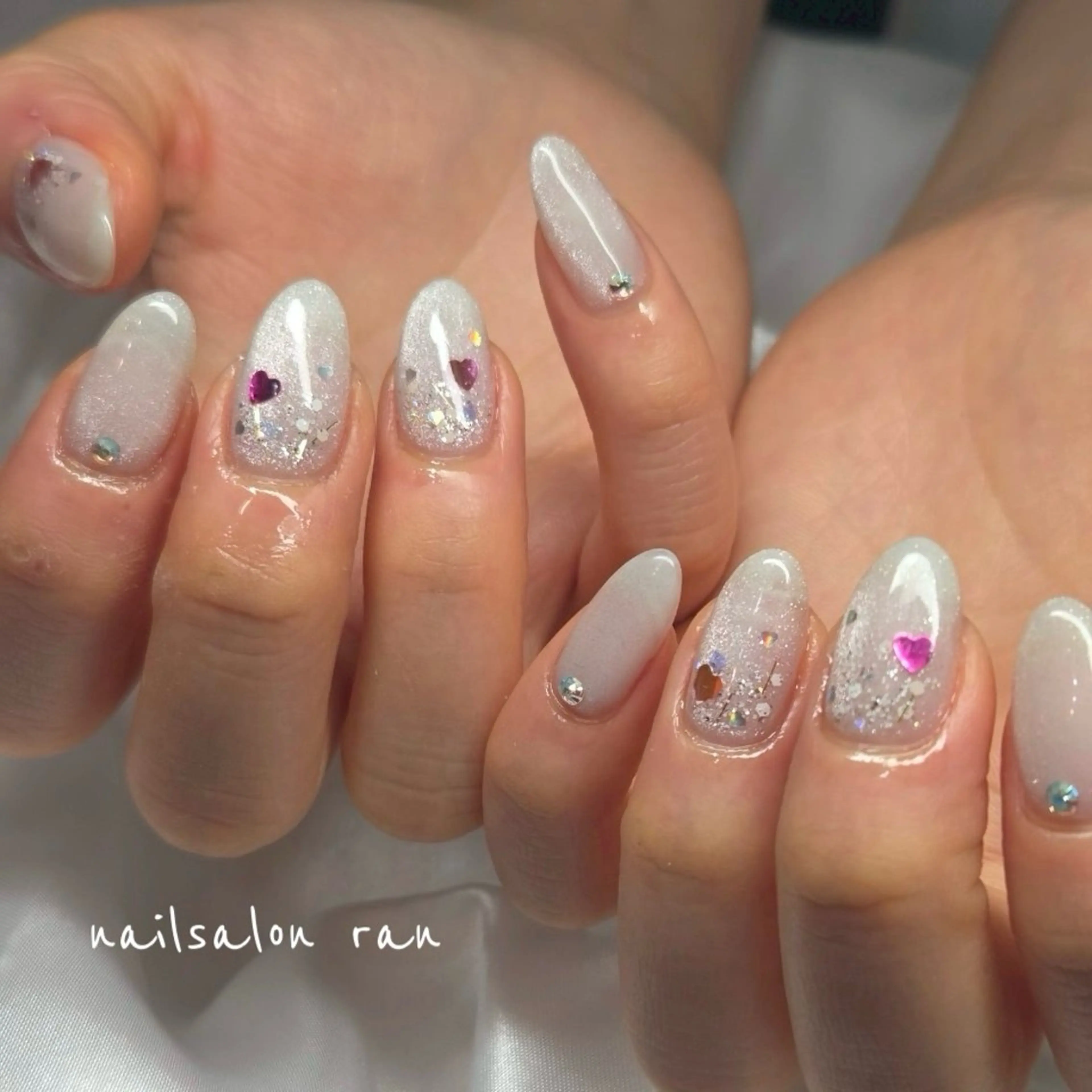 ネイル ハート キラキラネイル マグネットネイル マグネットワンカラー ワンカラーネイル nailsalon ranのネイルデザイン