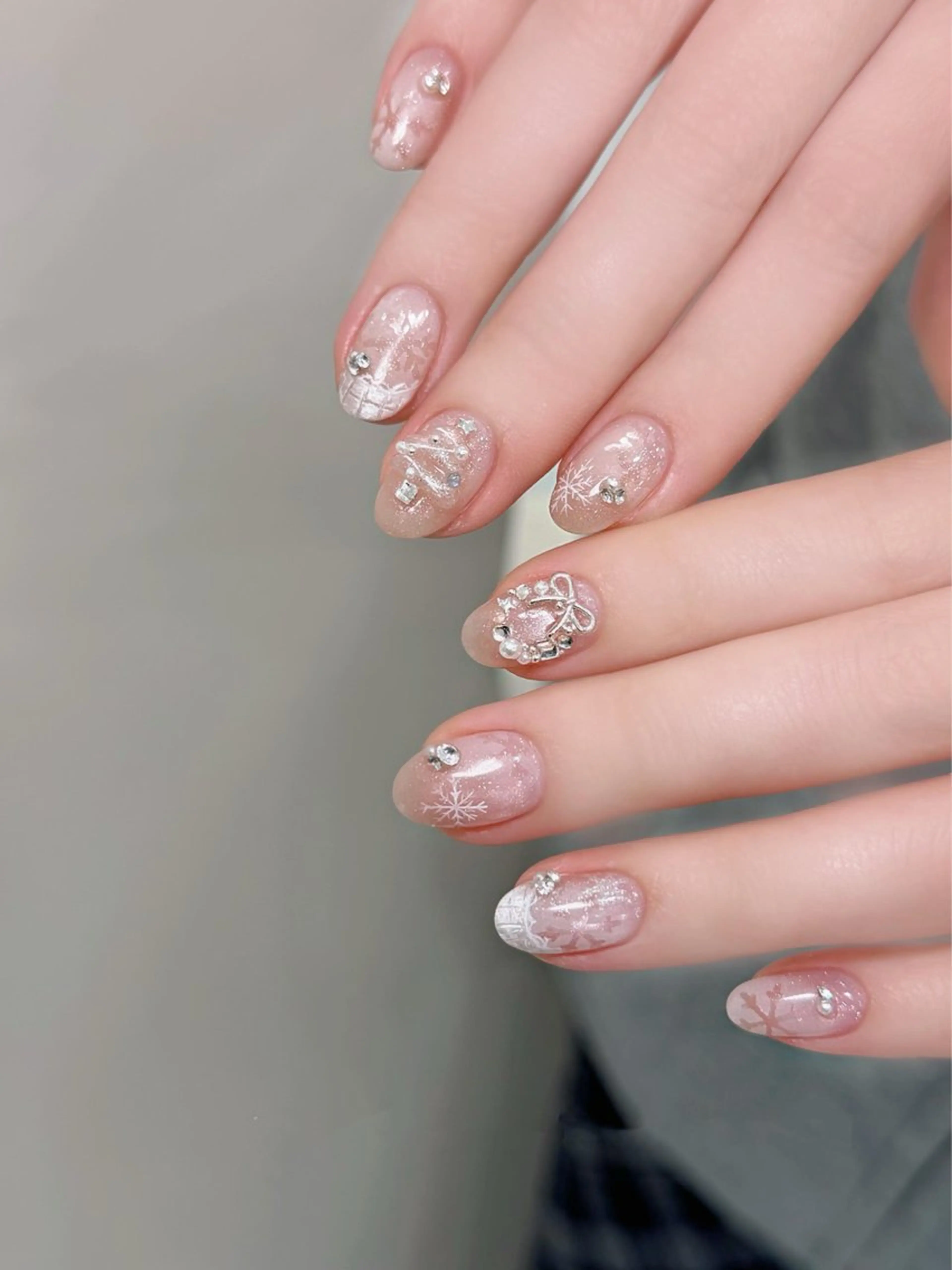 ネイル ハンドネイル ハンドケア FuFu.Nail 2️⃣番のネイルデザイン