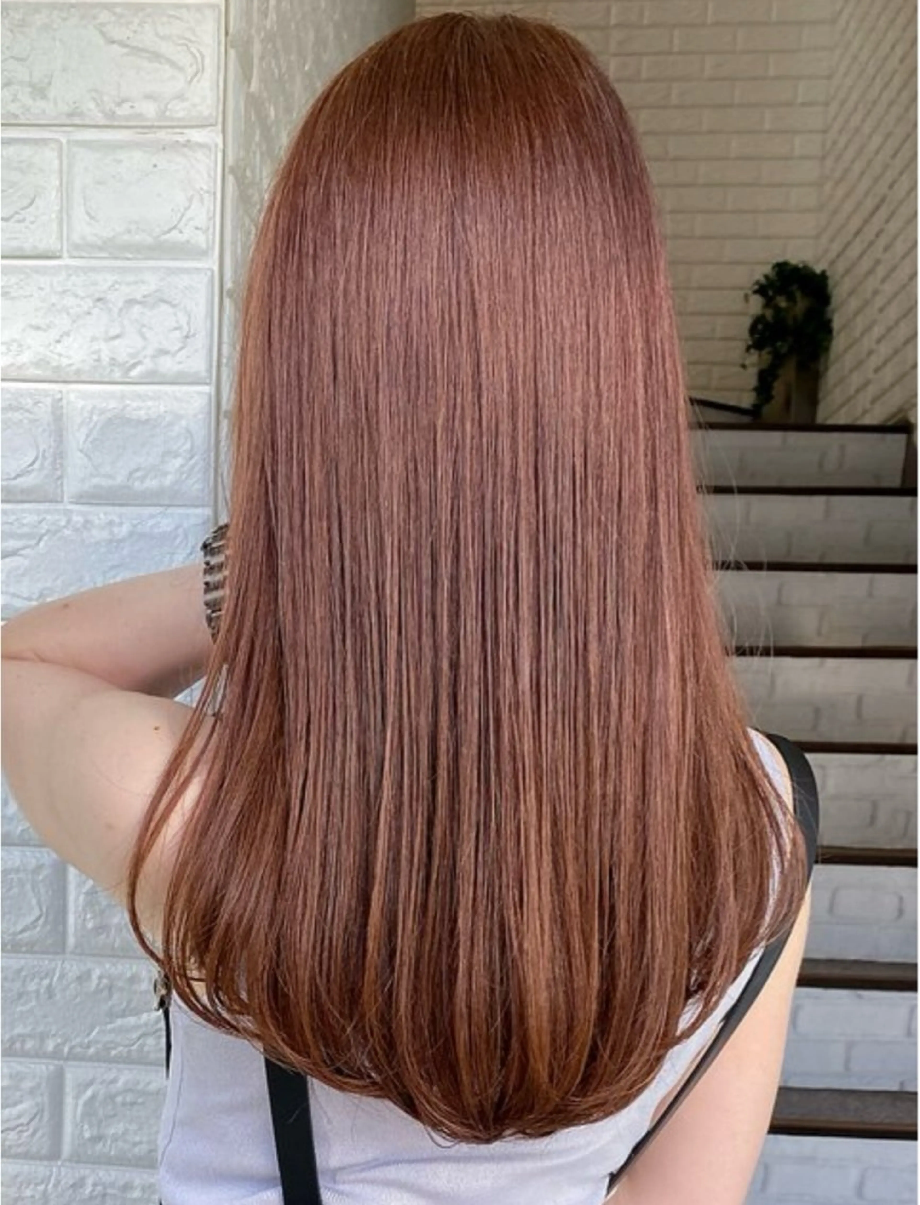 セミロング カラー ひなの/透明感 カラー/レイヤーのヘアスタイル