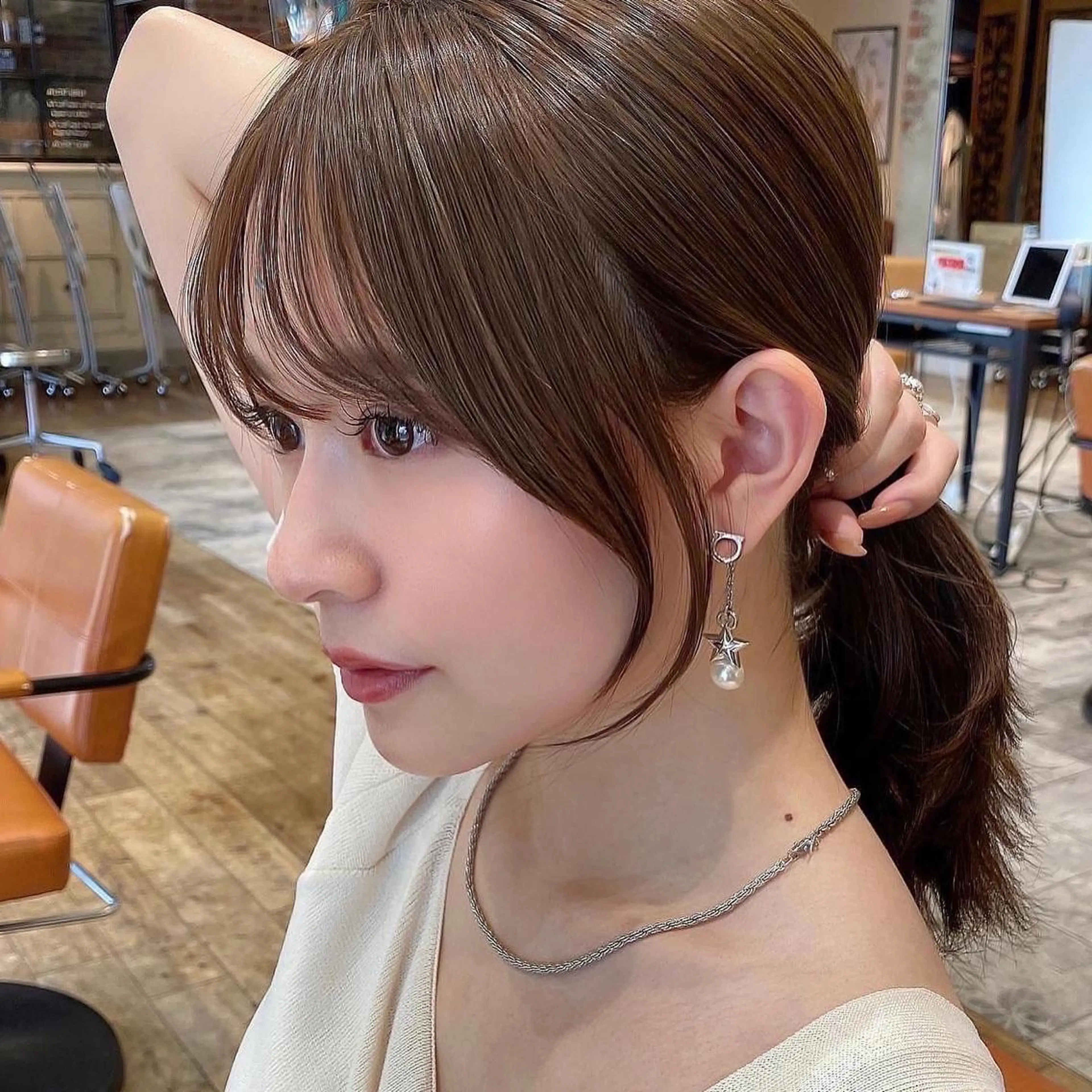 ミディアム くびれヘア 髪質改善 🧡くびれヘア/前髪 顔周り🧡久原結衣のヘアスタイル