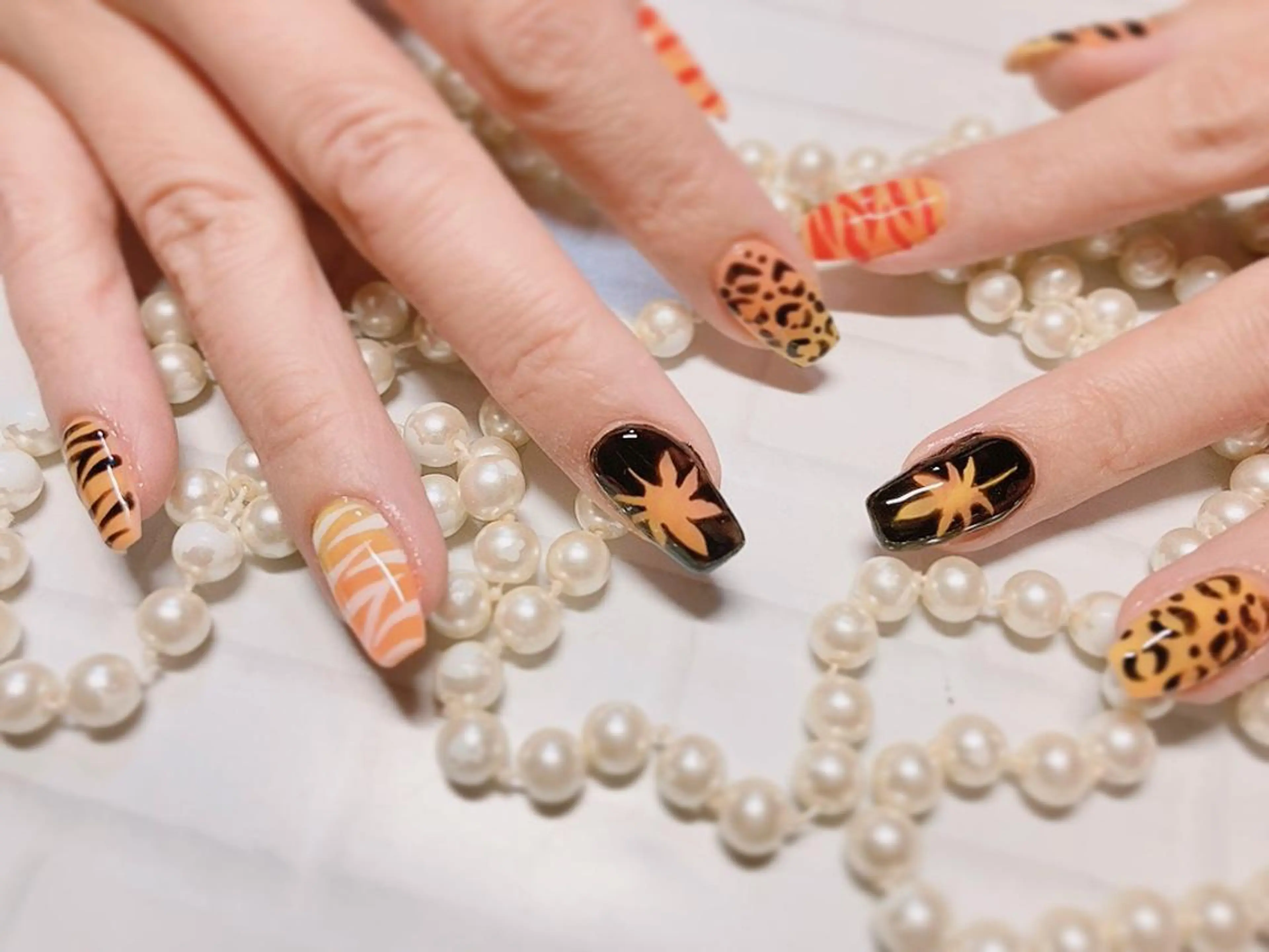 ネイル ハンドネイル ハンドケア ネイルサロン HARRYS所属・ネイル･脱毛サロン HARRYSのエステ・リラクイメージ