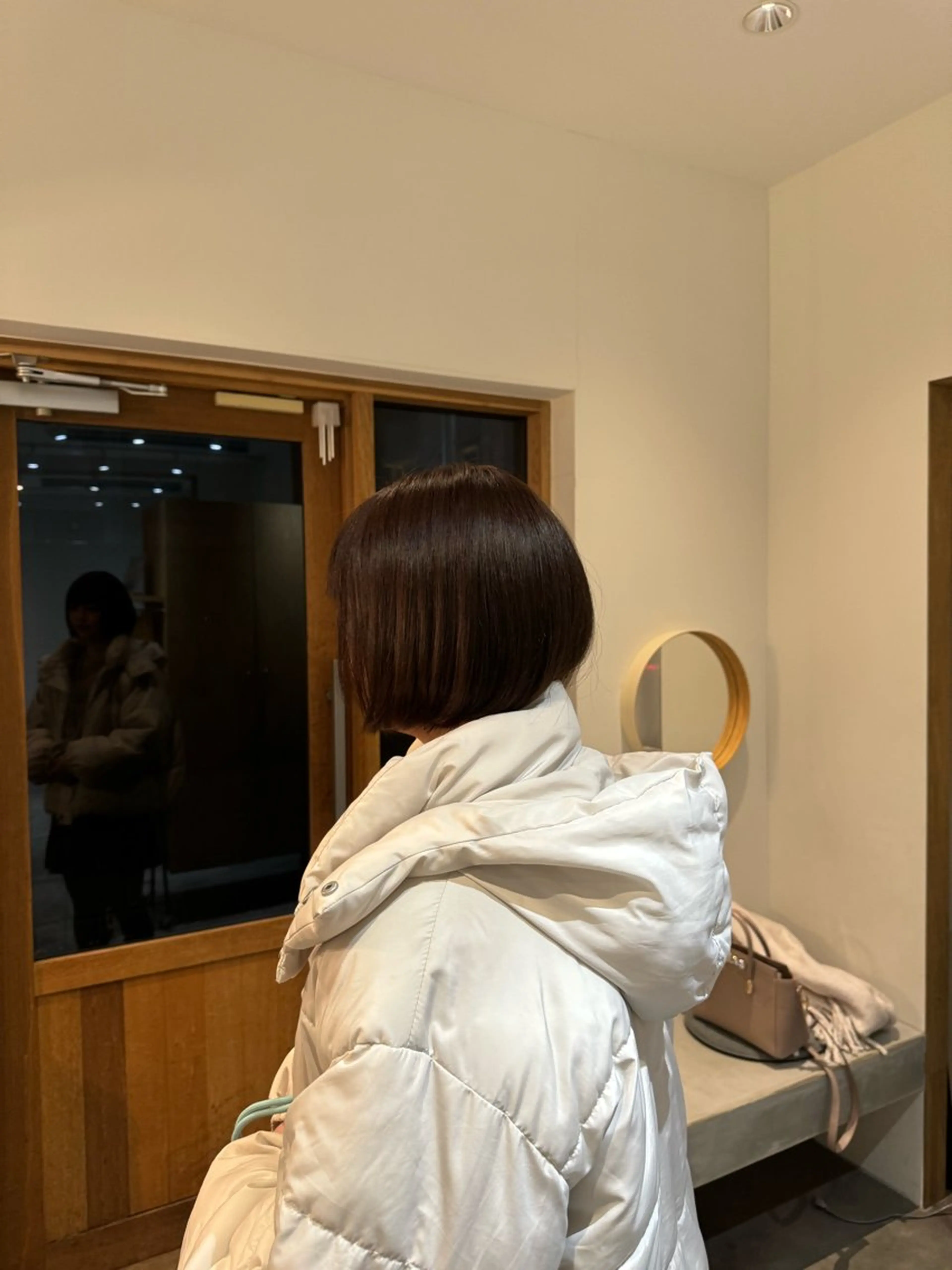 ミディアム カラー hina 🛋️ブリーチカラーのヘアスタイル