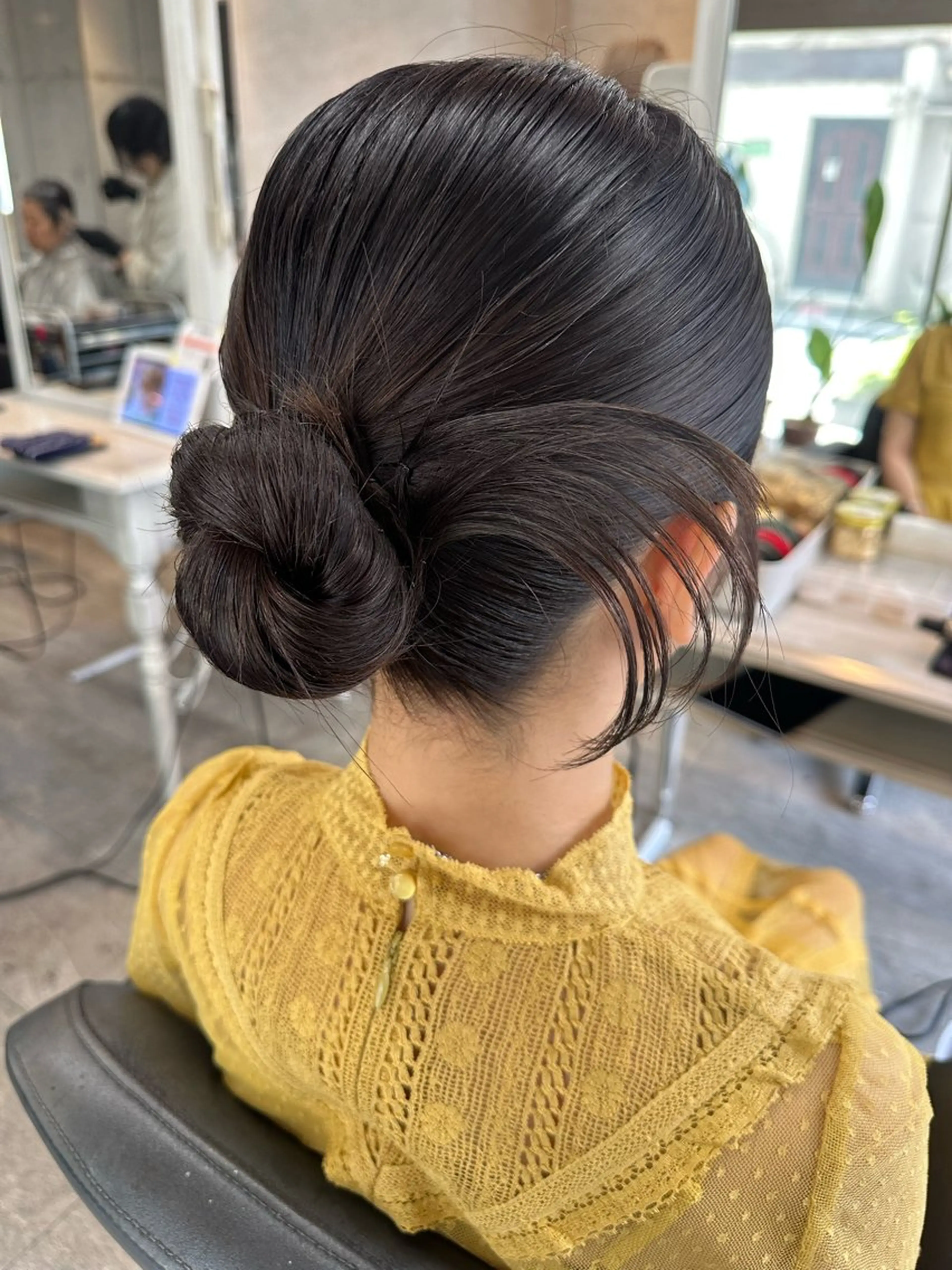 セミロング ヘアアレンジ 女性に人気♪ はやしほのかのヘアスタイル