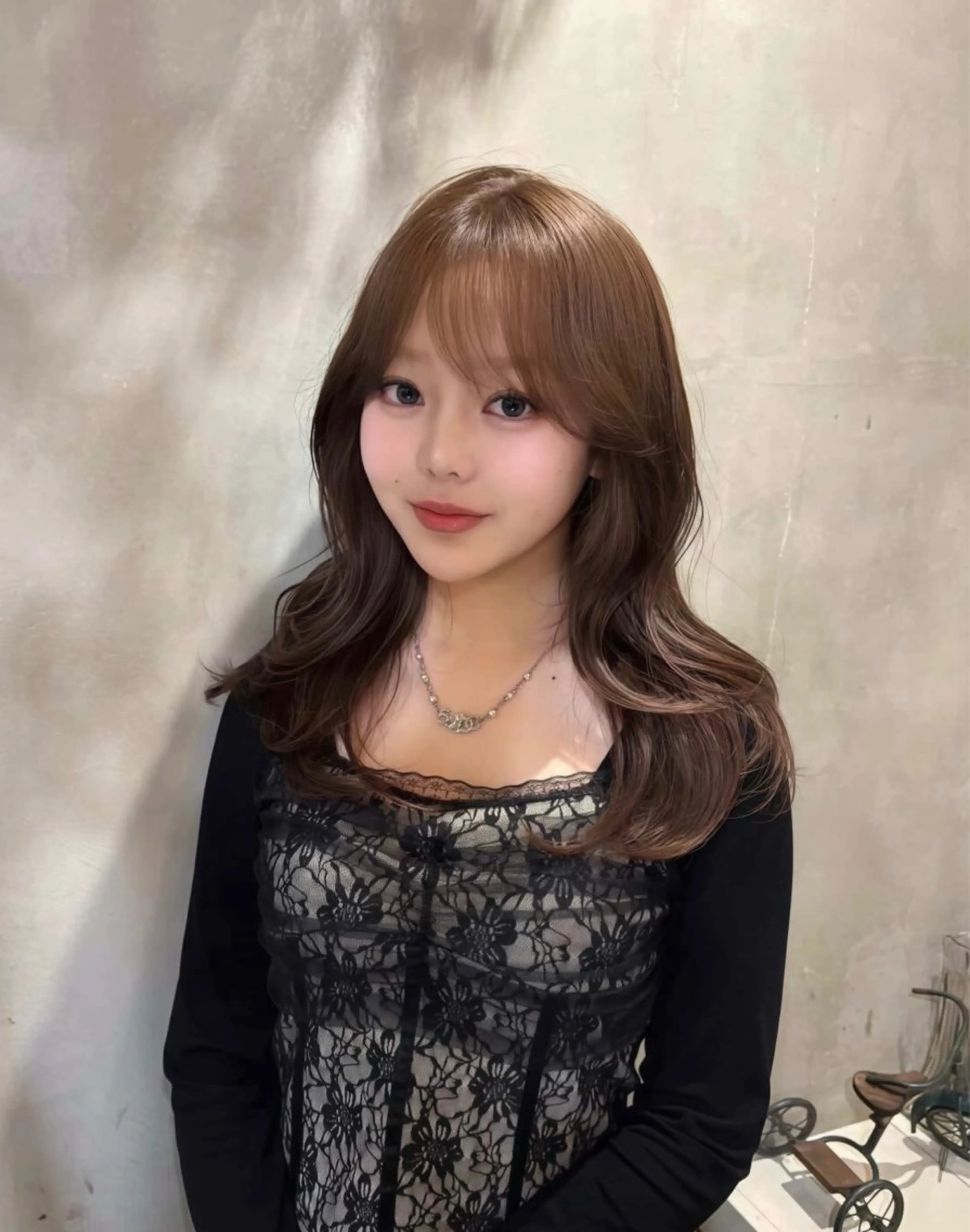 ロング カラー レイヤーカット 似合わせカット りく　レイヤーカット ケアブリーチのヘアスタイル