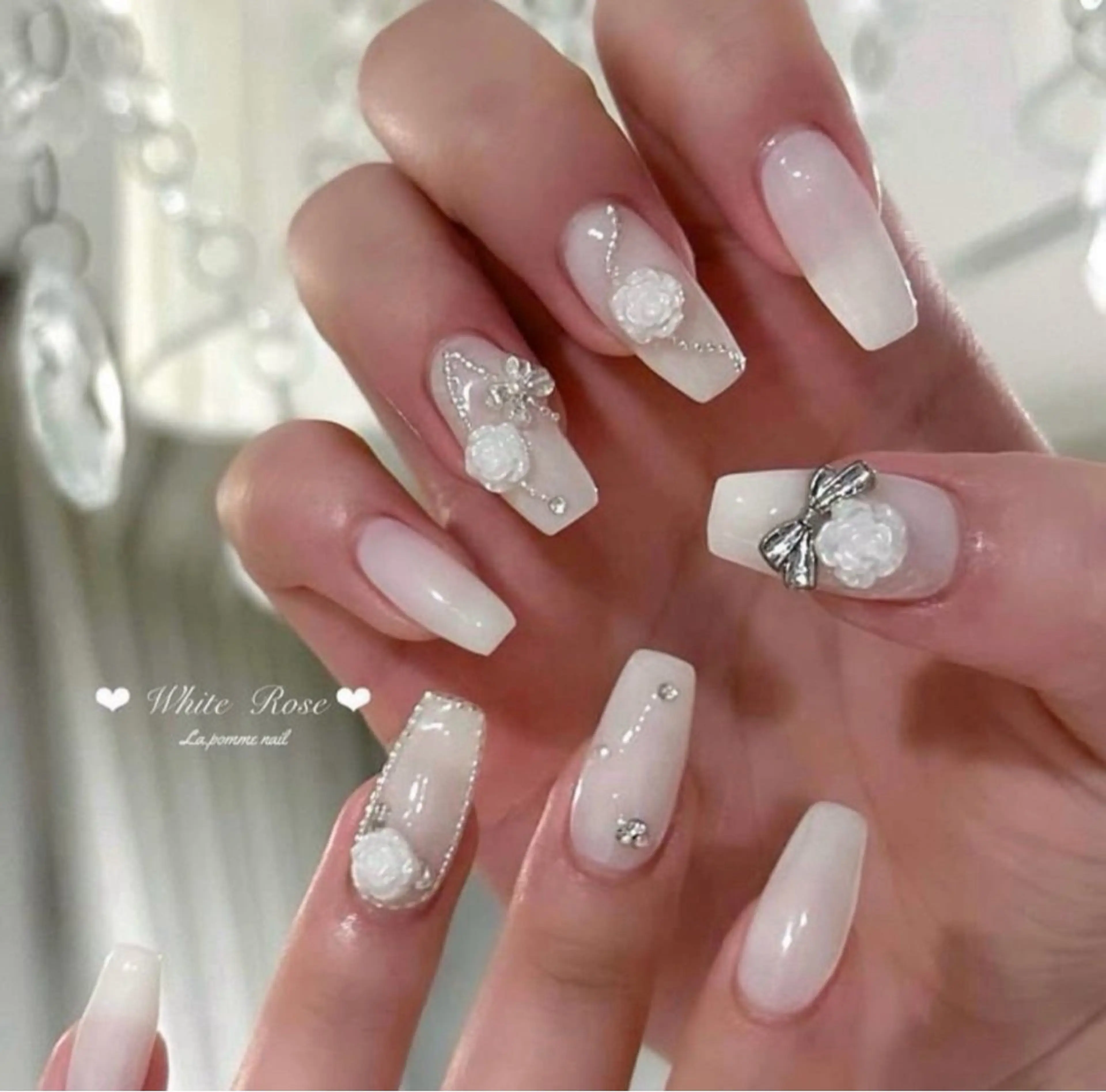 ネイル 長さ出し フレンチネイル 韓国ネイル レース マグネットネイル ハンドネイル yuna ユナのネイルデザイン