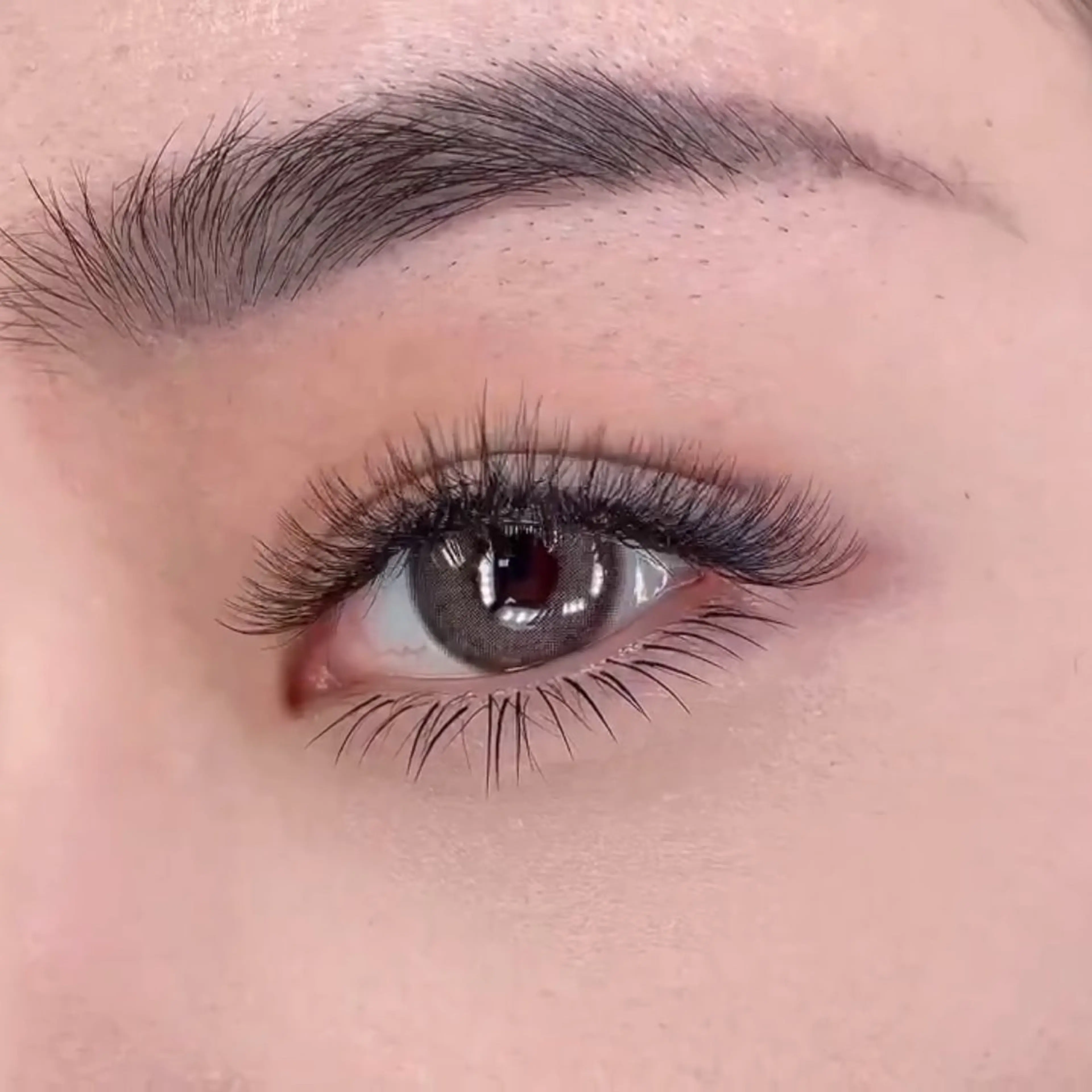 マツエク・マツパ The Nail & Eye Lashの眉毛・アイブロウイメージ