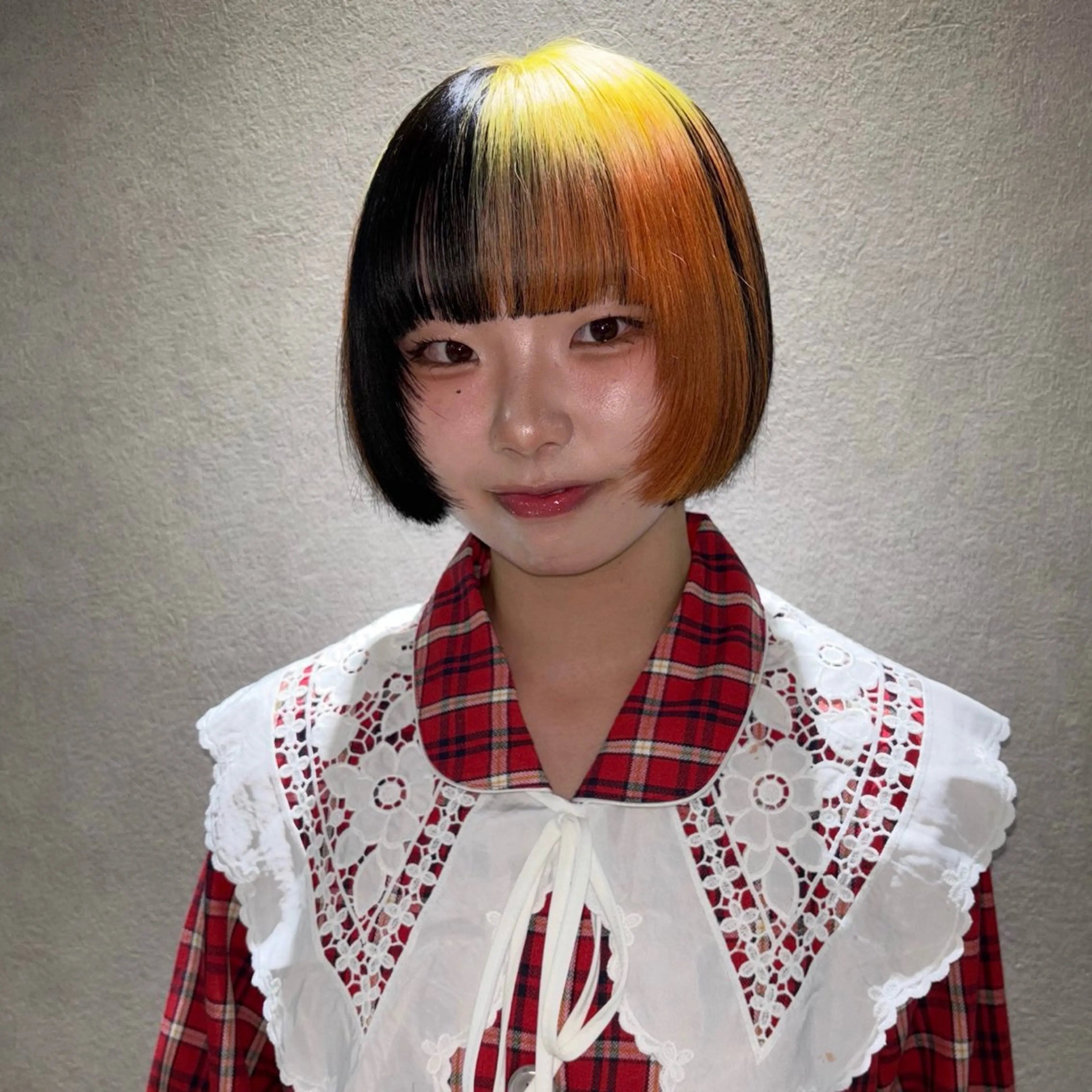 ショート カラー BEL所属・メイ ☪️のヘアスタイル