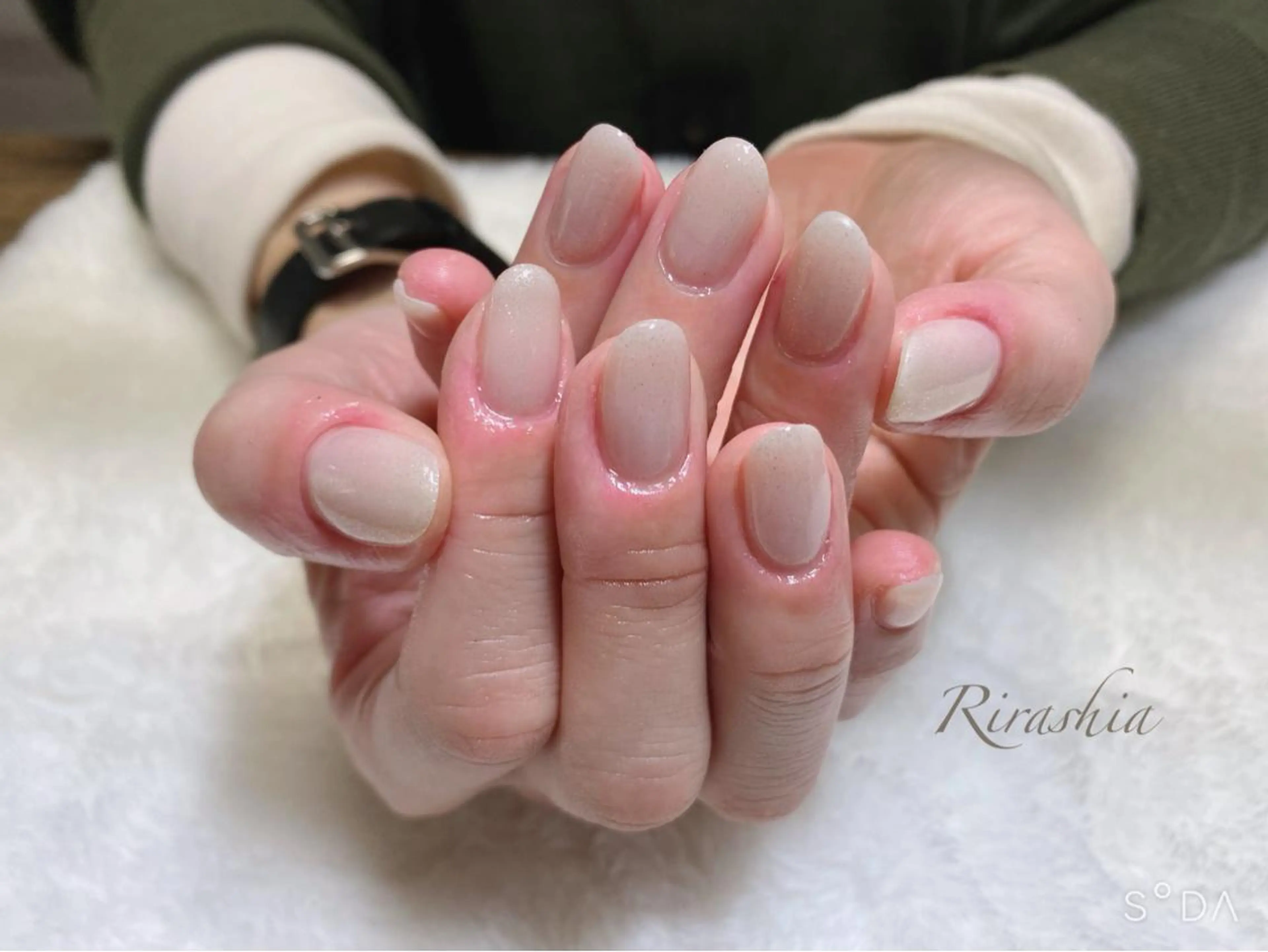 ネイル ジェルネイル ハンドスパ｜ネイル Rirashaのネイルデザイン