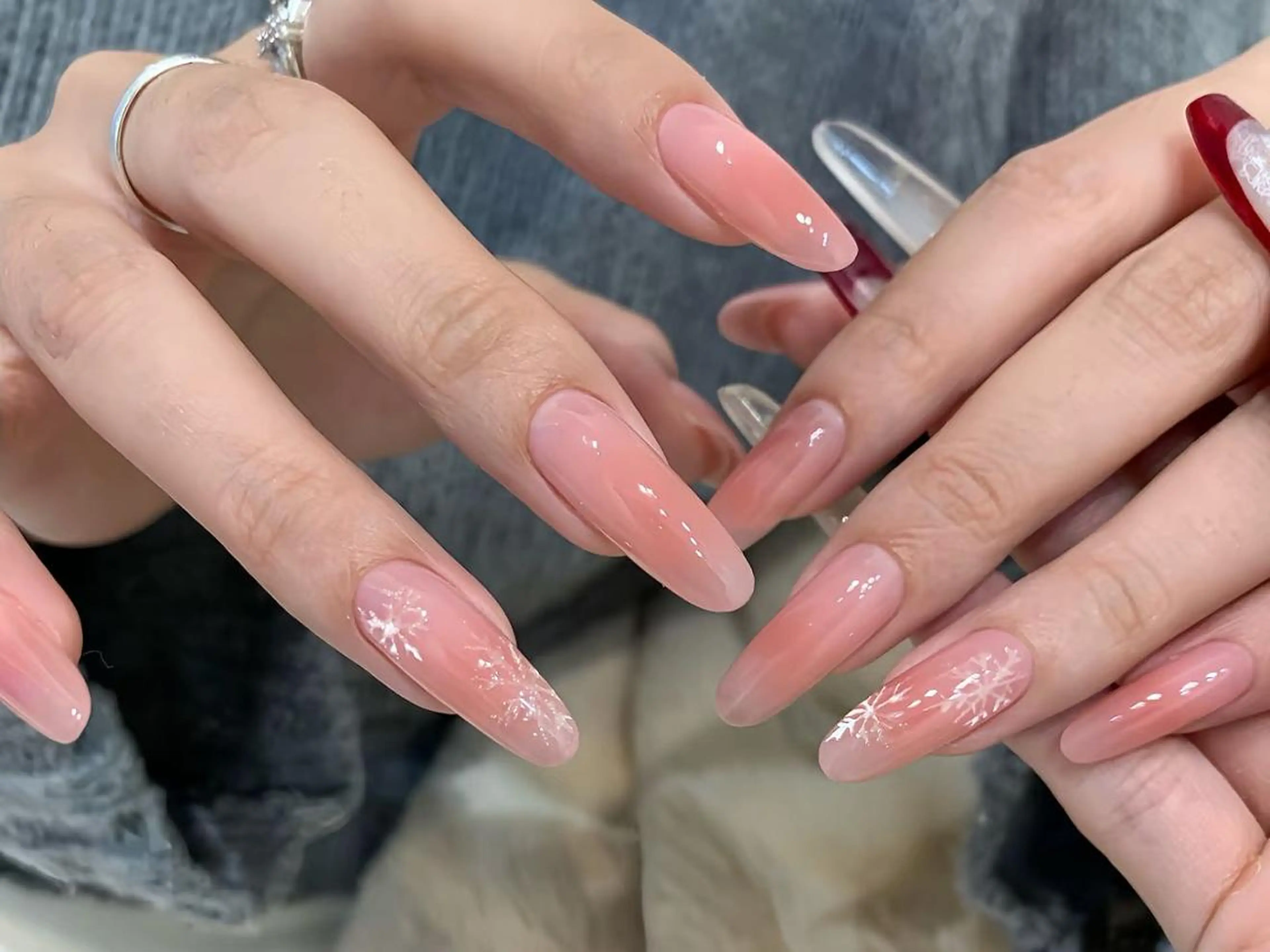 ネイル フラワーネイル ロングネイル ワンカラーネイル シンプルネイル ストーンネイル ハンドネイル TinaNail 池袋店のネイルデザイン