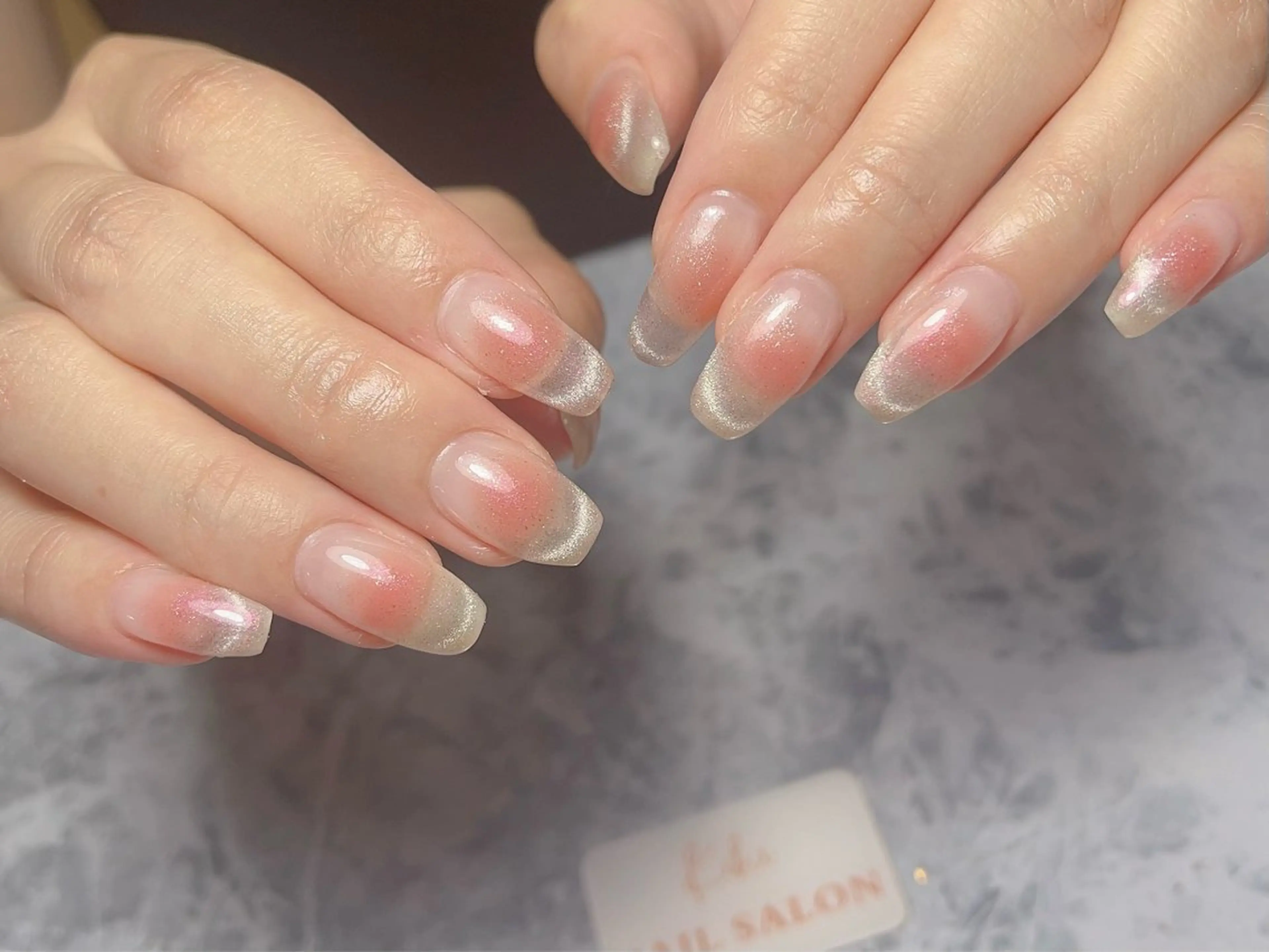 ネイル アートネイル フレンチネイル ジェルネイル グラデーション 韓国ネイル ハンドネイル 💕鈴木ユリ パラジェル/オフ無料のネイルデザイン