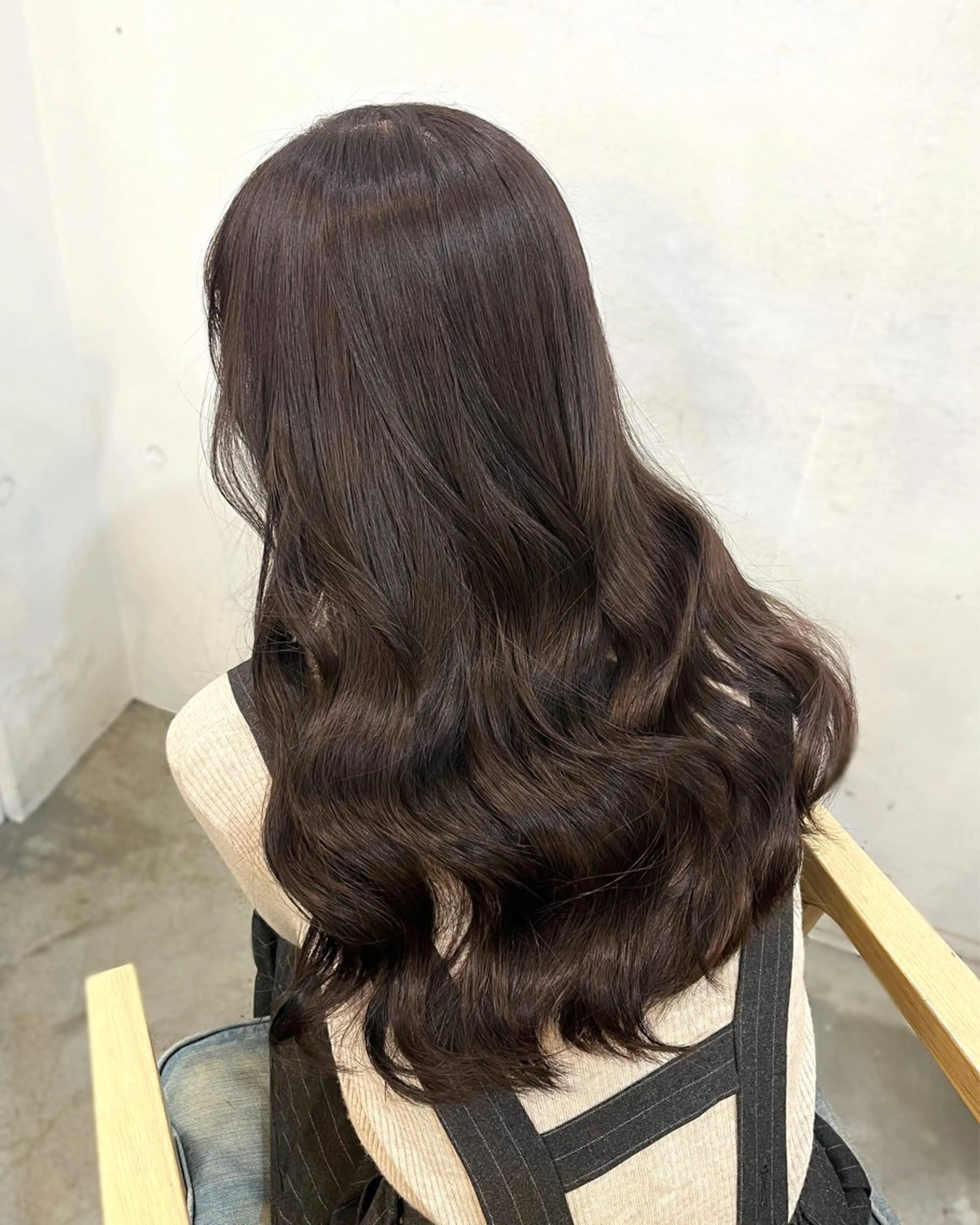 セミロング カラー ヘアアレンジ hazuki🐈‍⬛ 透明感カラーのヘアスタイル