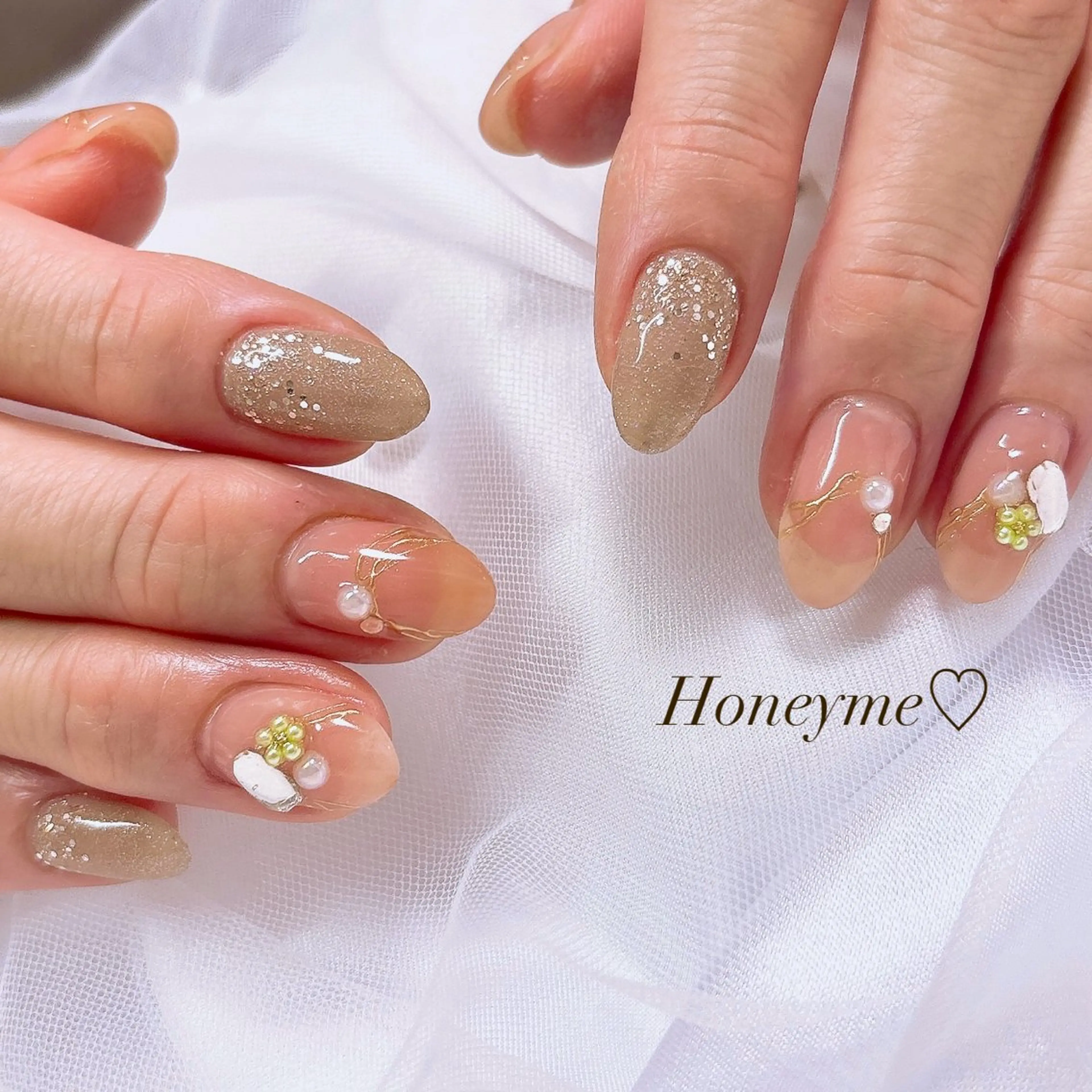 ネイル ハンドネイル Honey me ❁⃘*.ﾟのネイルデザイン