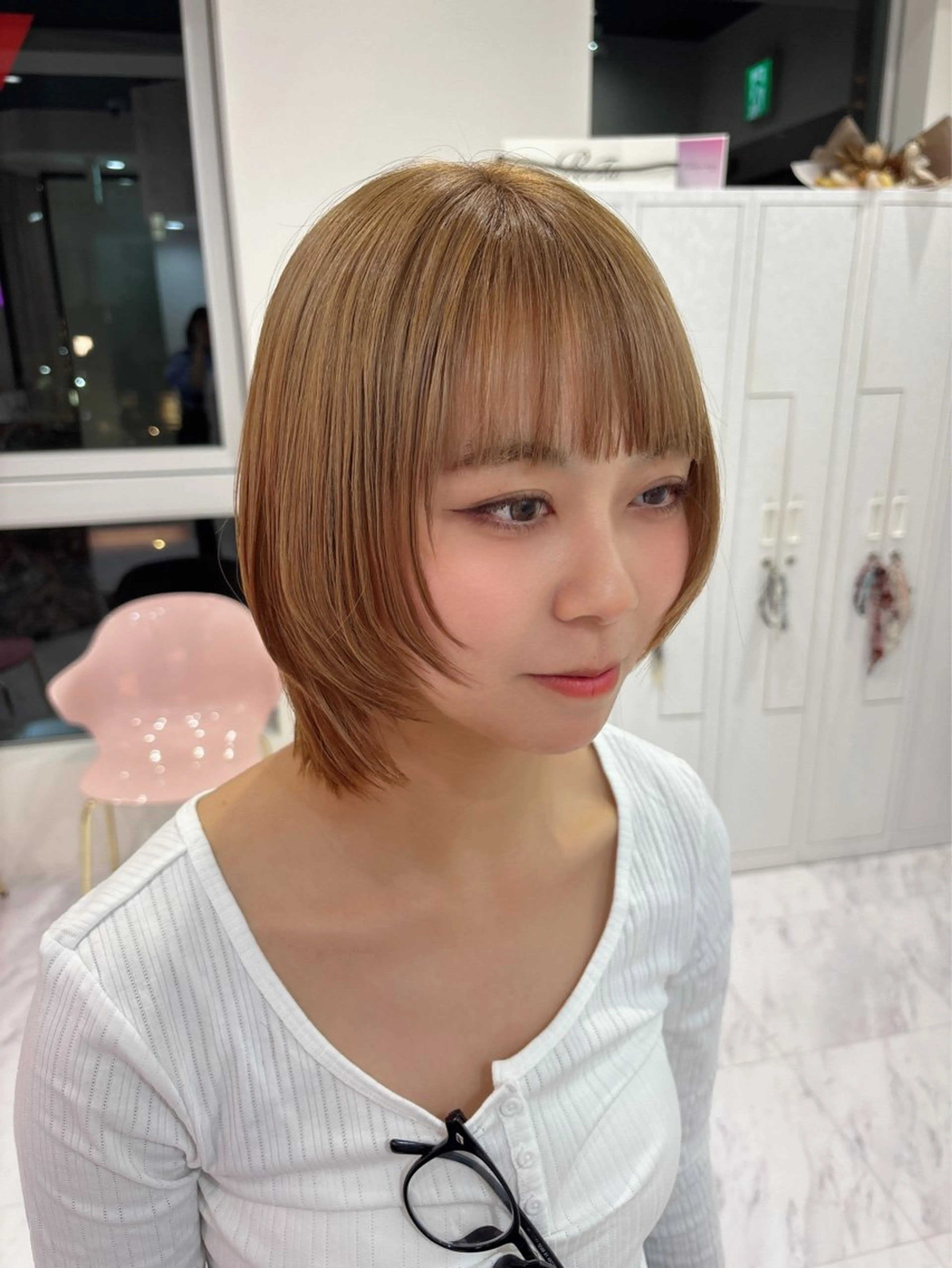 ショート カラー ベージュカラー ブリーチ ヘアカラー SAYAKA 🍒／ボブ／暖色のヘアスタイル