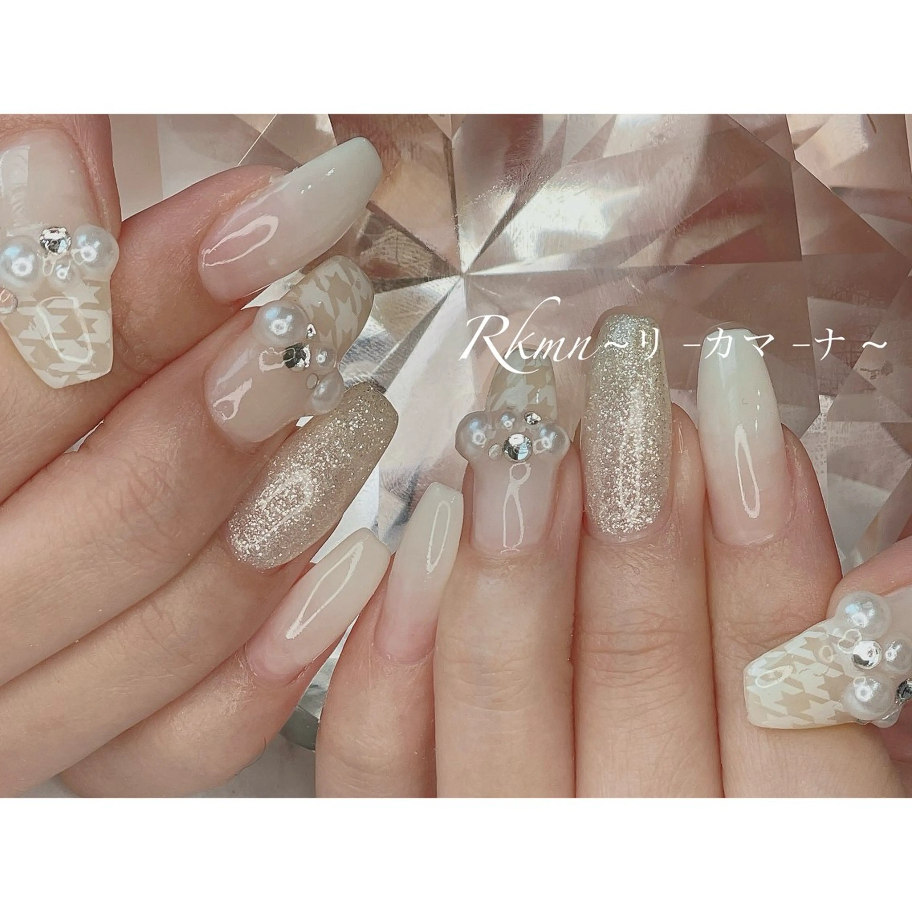 ネイル アートネイル フレンチネイル グラデーション 春ネイル ホワイト ハンドネイル フットネイル ハンドケア Rkmn ~リ-カマ-ナ~のネイルデザイン