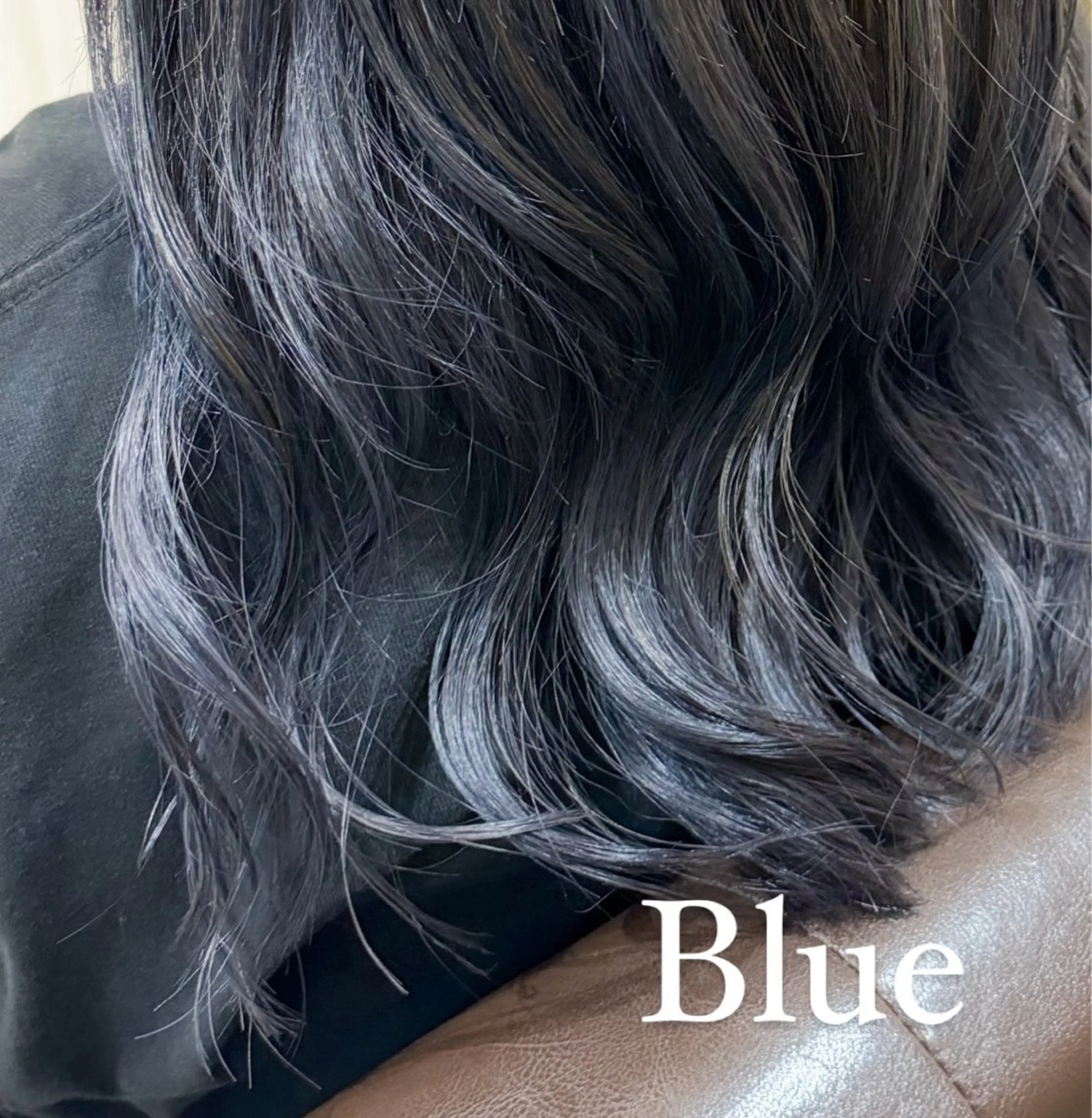 セミロング カラー ブルーカラー グラデーションカラー 6日空きあり 🌟misatoのヘアスタイル