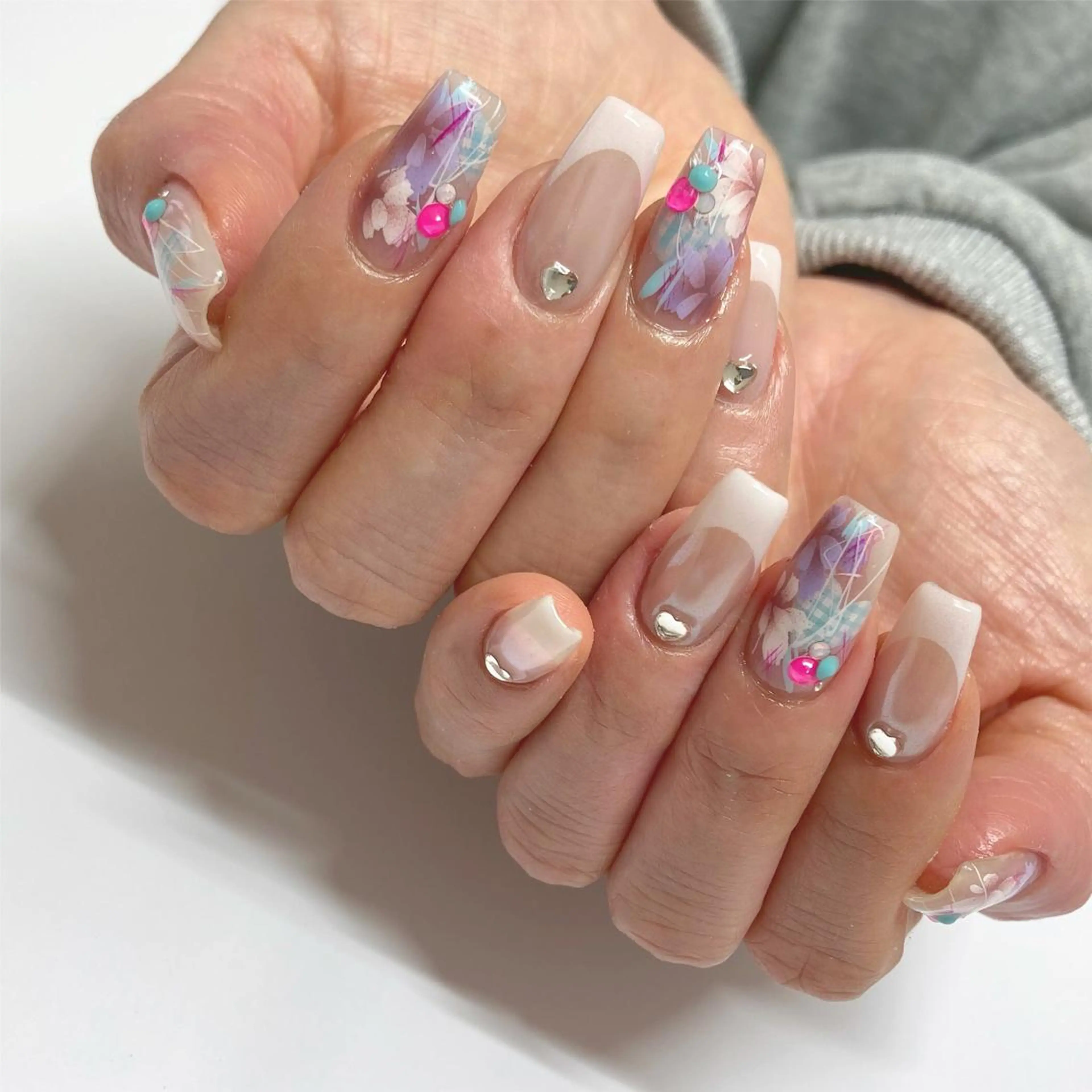 ネイル アートネイル フラワーネイル フレンチネイル 春ネイル Faire MIKIのネイルデザイン